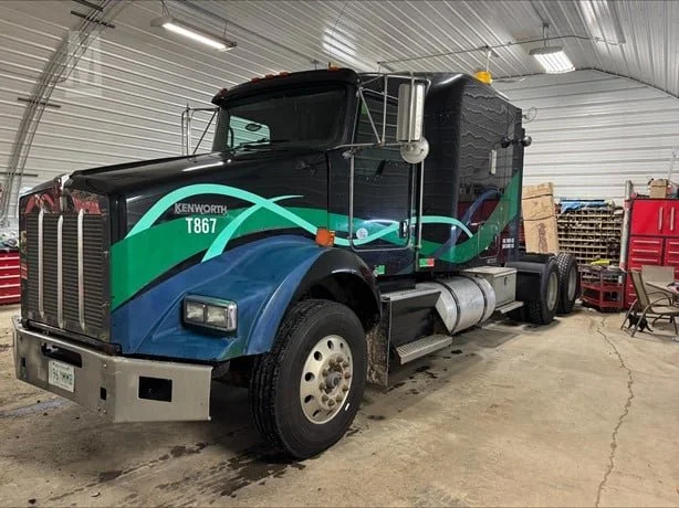 2013 KENWORTH T800-4.jpg
