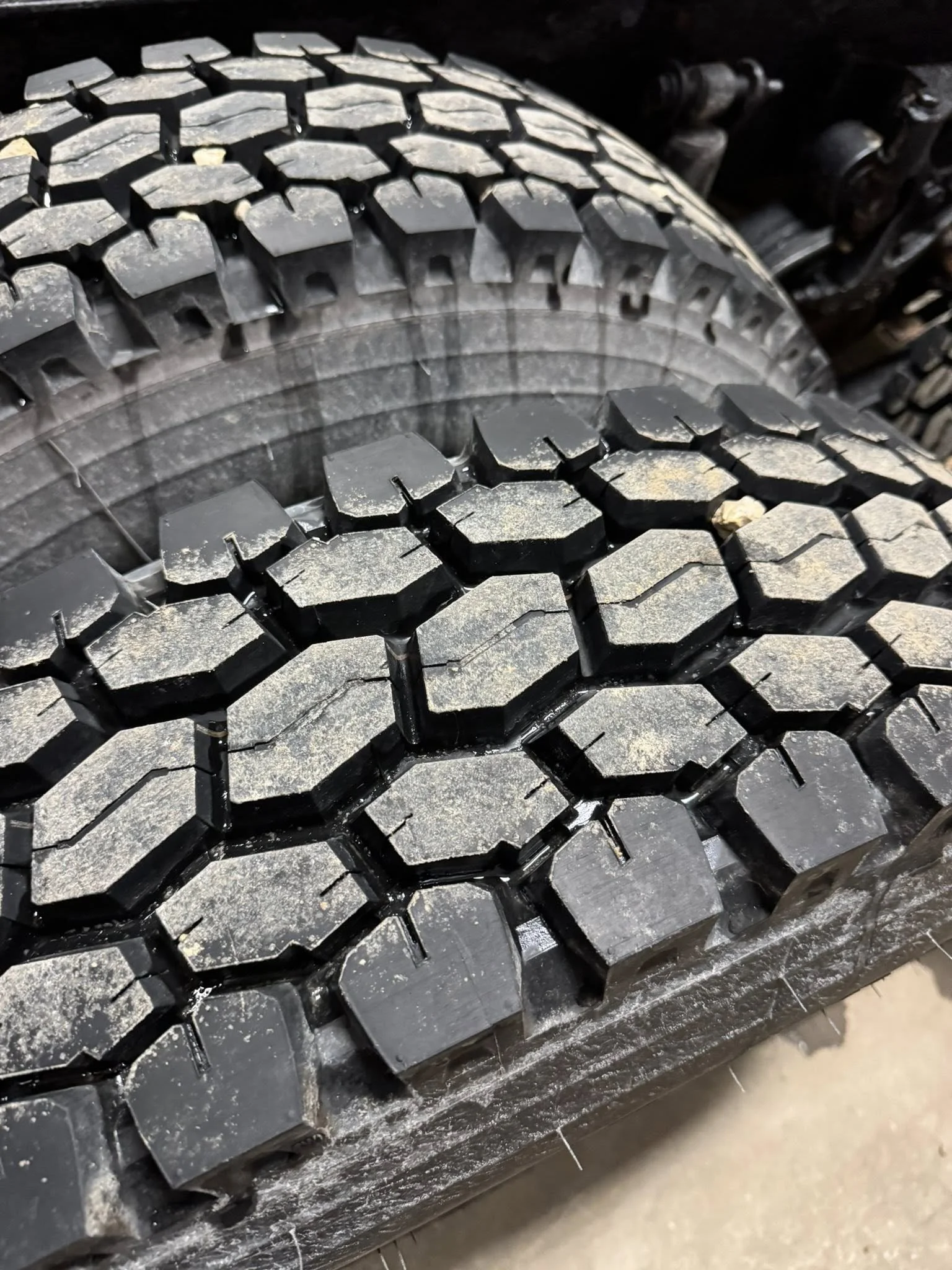 2013 KENWORTH T-800-11.jpg