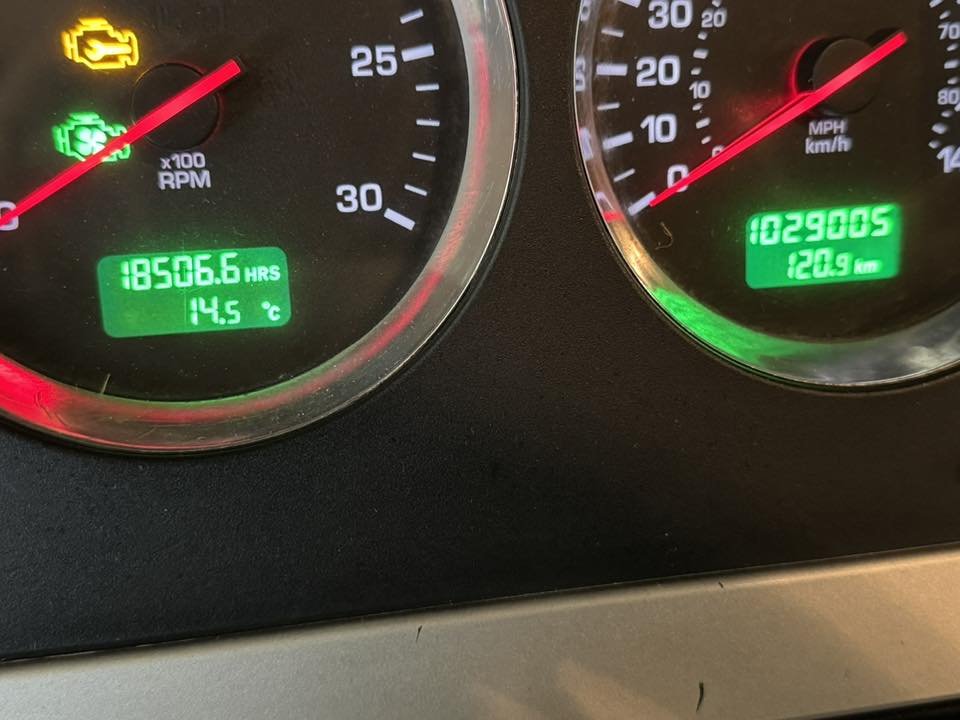 2013 KENWORTH T-800-9.jpg