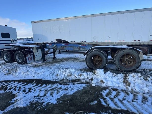 1995 ARROW 25 ft x 8 in