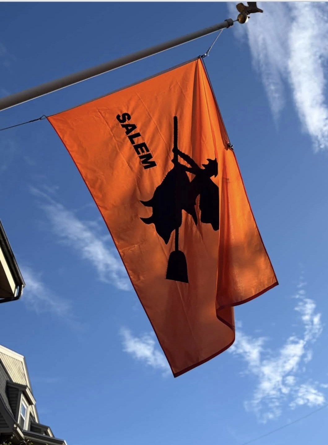 salem flag.jpg