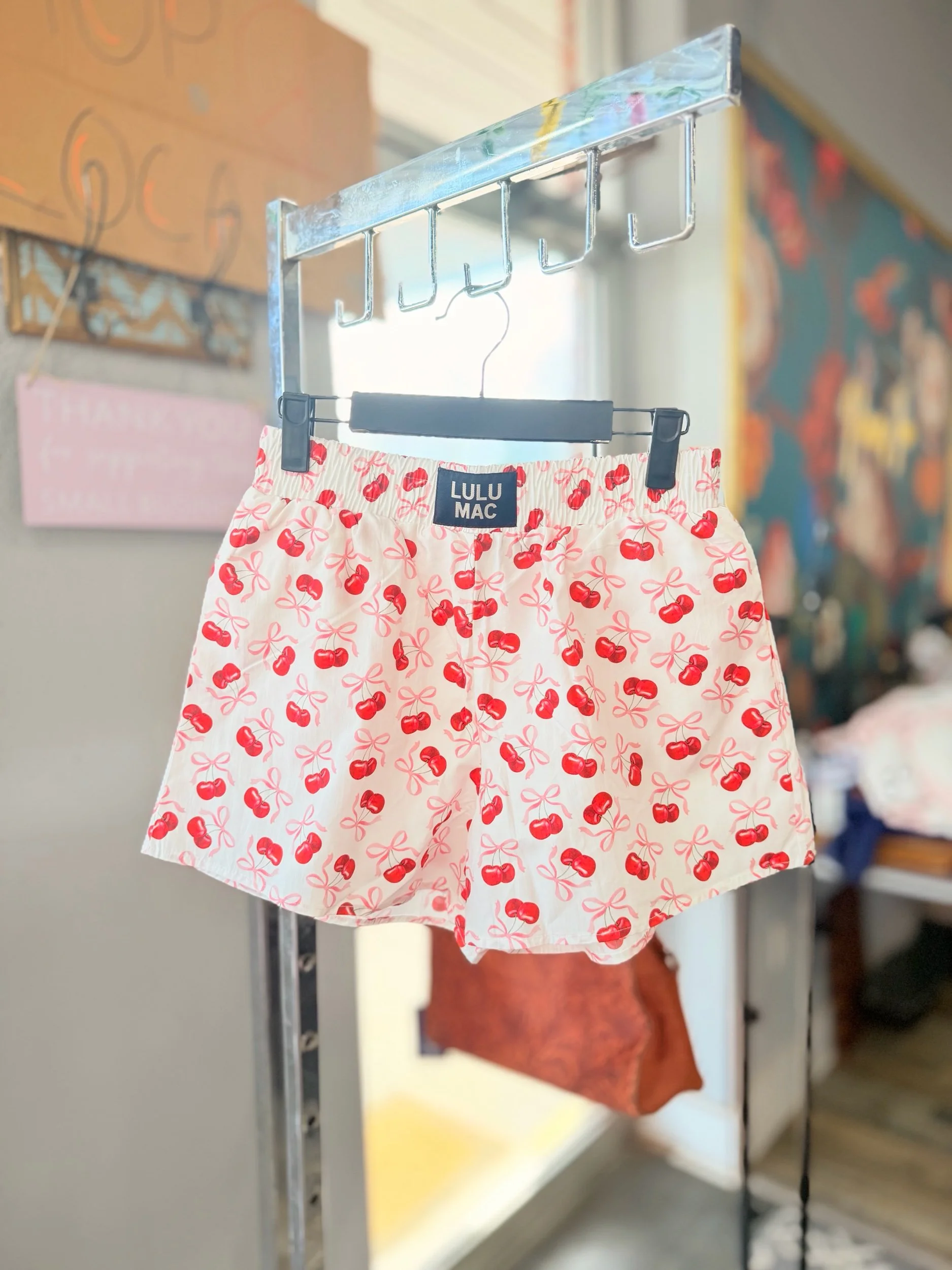 LULU MAC - cherry bows shorts