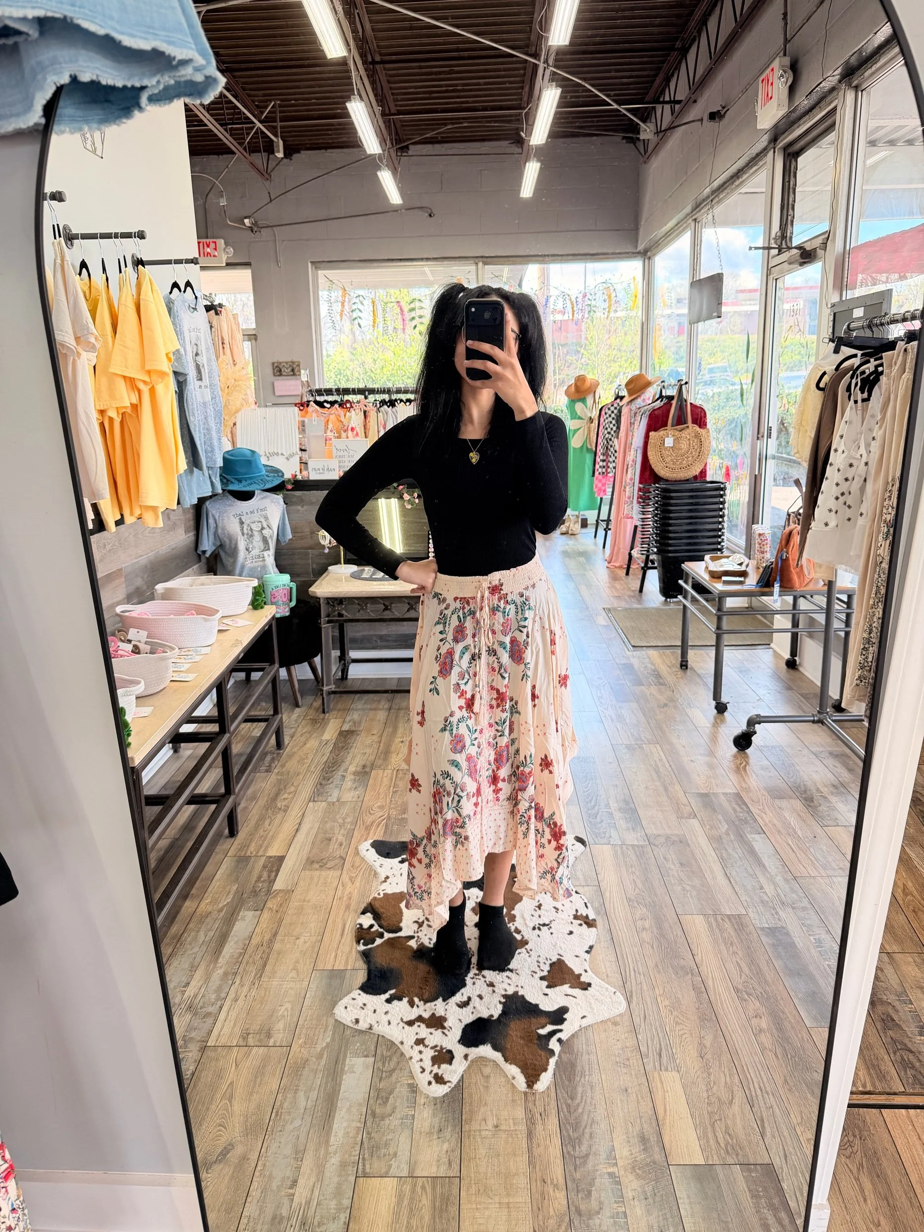 Ivory Floral Hem with Tassel