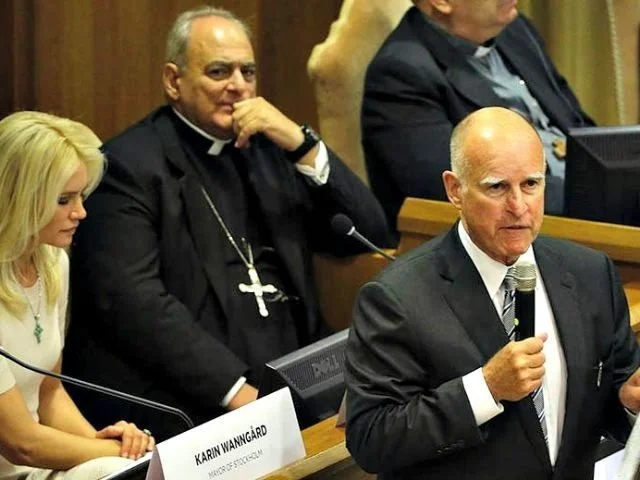 JerryBrownVaticanClimateChange.jpg