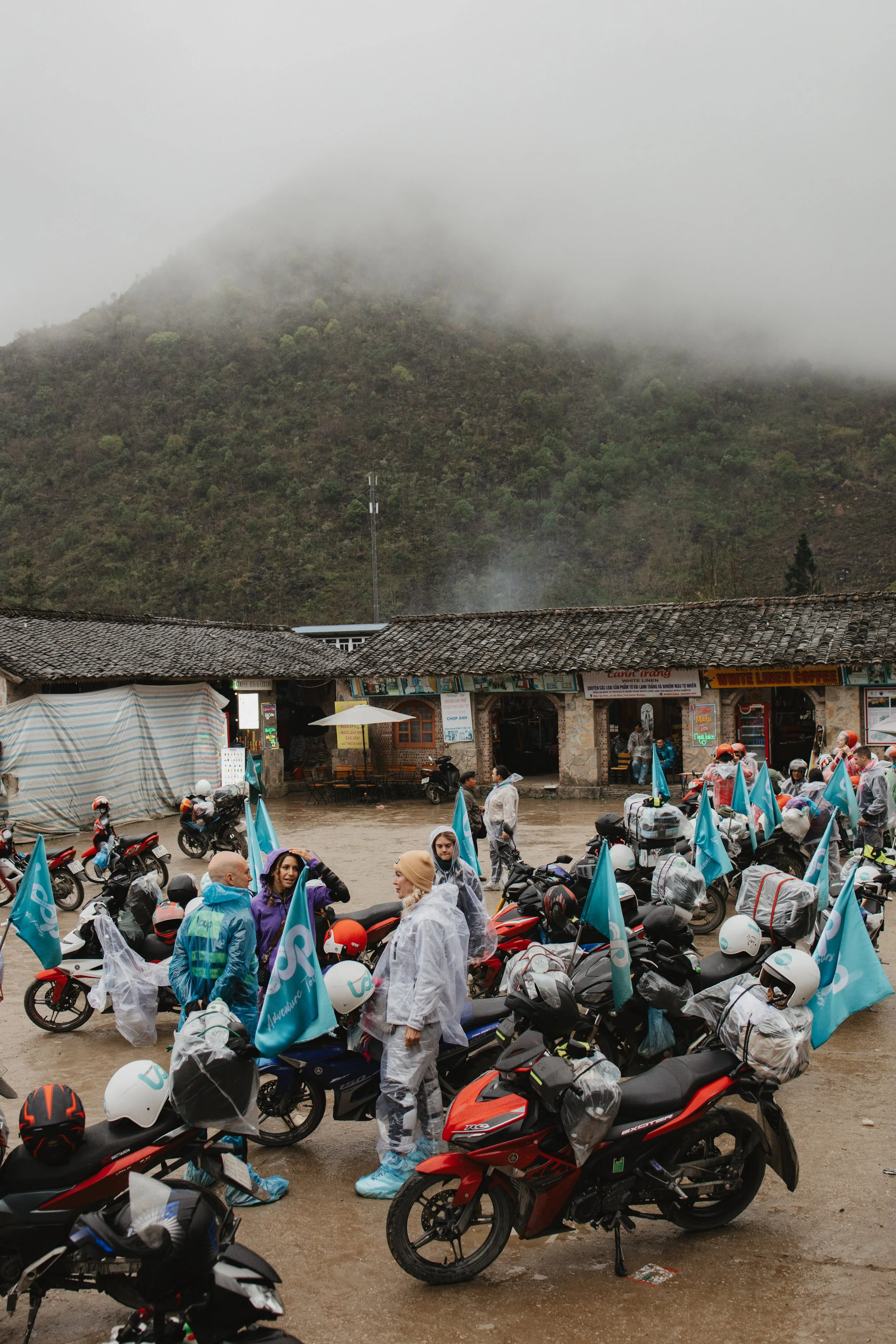 SophieSeayPhotography-WildWorldTours-Vietnam-648.jpg