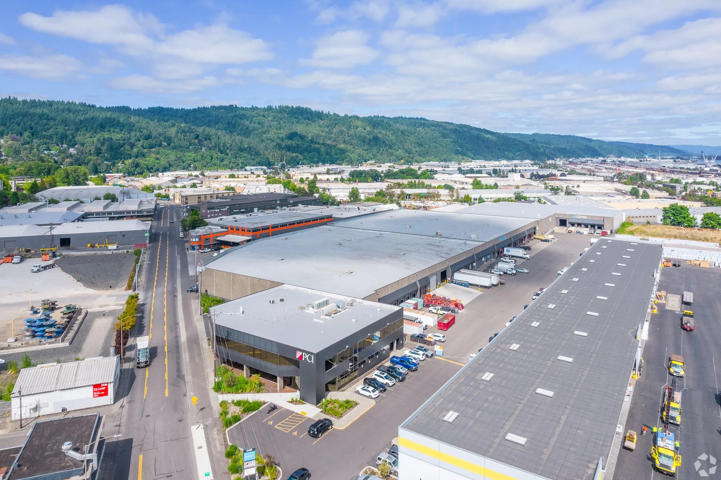 NW Portland & Guild’s Lake industrial building—warehouse and flex availability, leasing, and rent comps