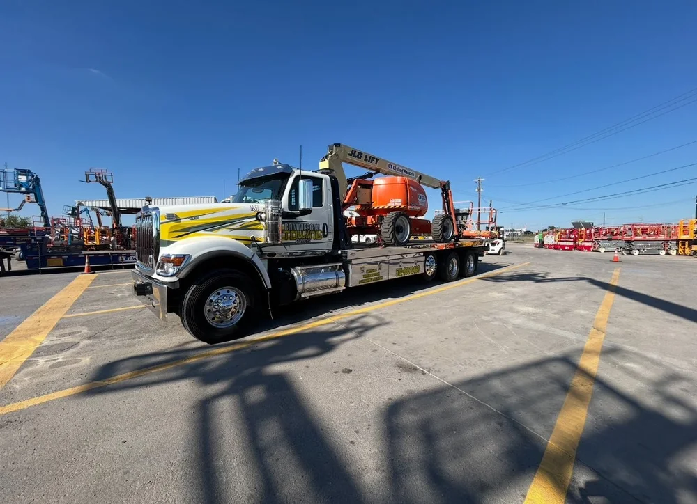 Commercial Road Solutions towing gallery photograph 49 of 59