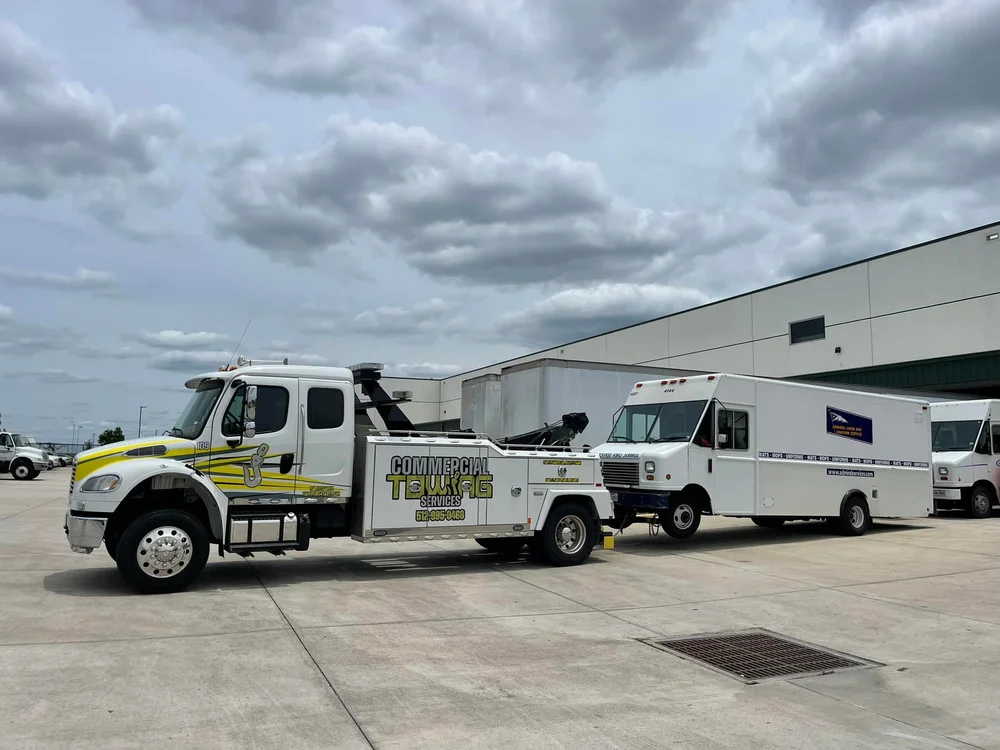 Commercial Road Solutions towing gallery photograph 24 of 59