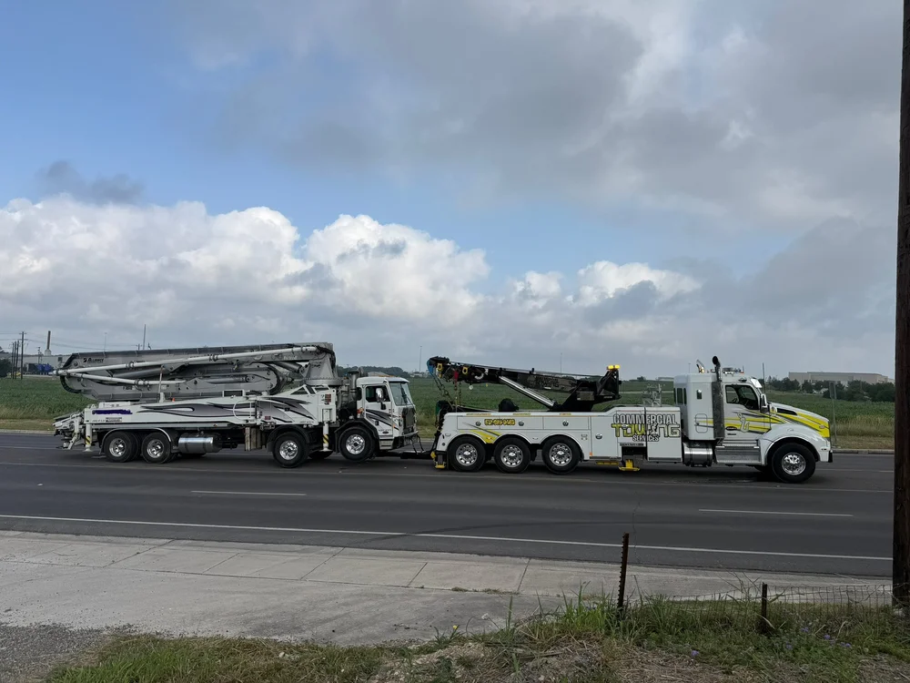 Commercial Road Solutions towing gallery photograph 36 of 59
