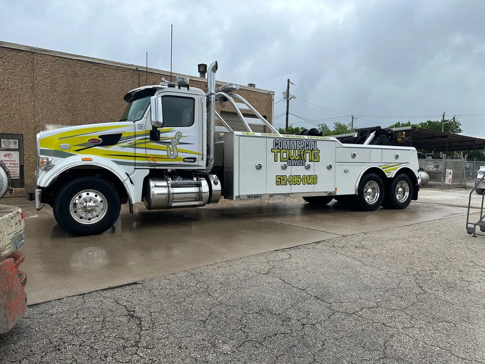 Commercial Road Solutions towing gallery photograph 54 of 59