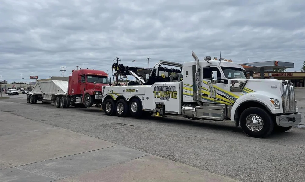 Commercial Road Solutions towing gallery photograph 25 of 59
