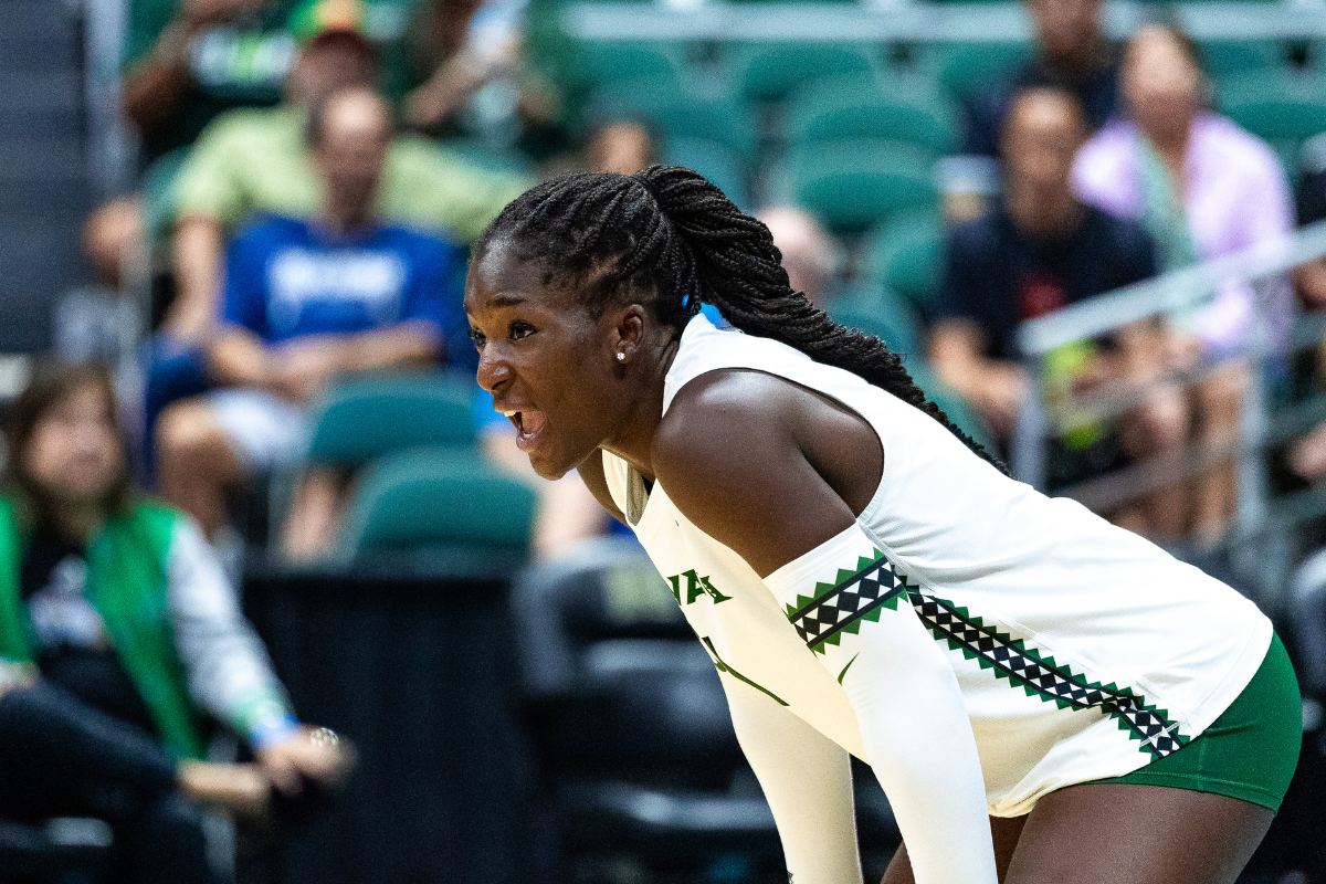Wahine Fall to Cal Poly in Straight Sets, Suffer First Home Sweep Since 2023