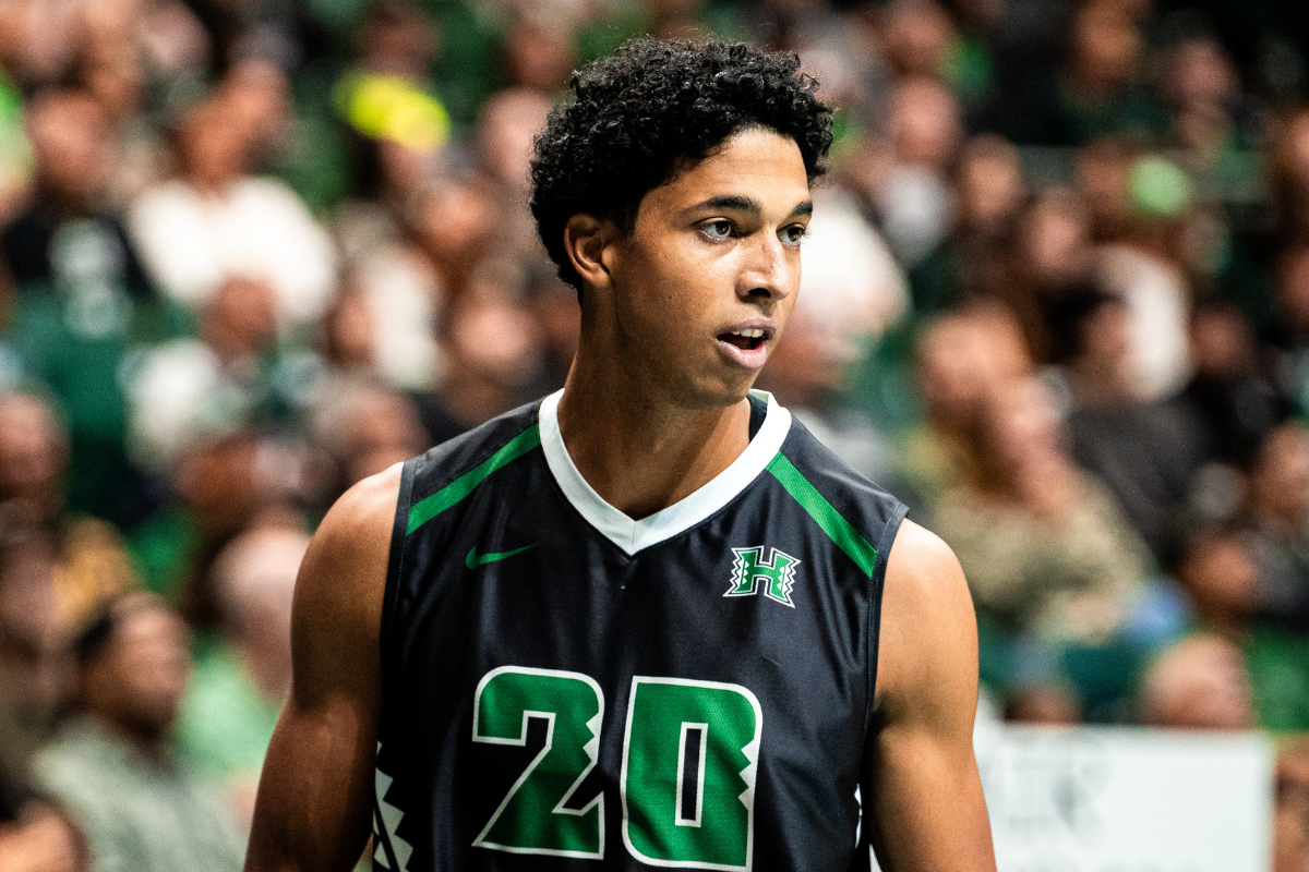 Hawaiʻi Volleyball Goes 2-0 in All-Day Doubleheader