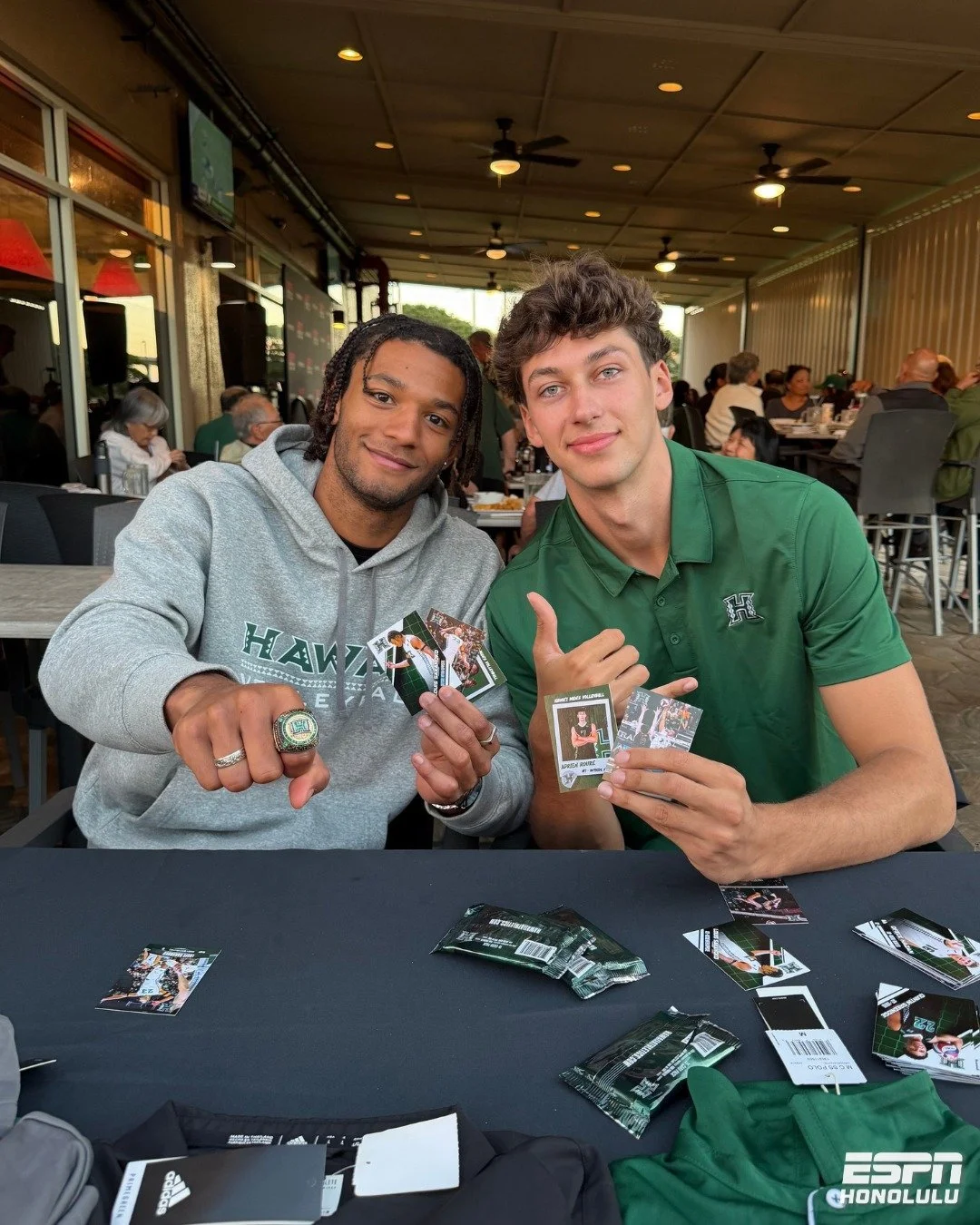 Mahalo to Coach Charlie Wade and special guests Adrien Roure and Louis Sakanoko for joining us last night on the Charlie Wade Show! 🌈🏐

The &rsquo;Bows turn their attention to the UH&ndash;BYU Rivalry Series presented by OUTRIGGER, with matches ton