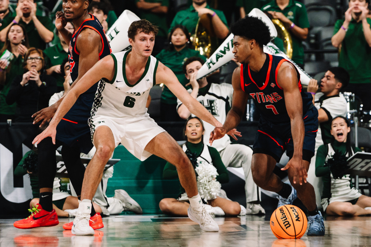 ‘Bows Roll Past Cal State Fullerton, Advance to Big West Championship