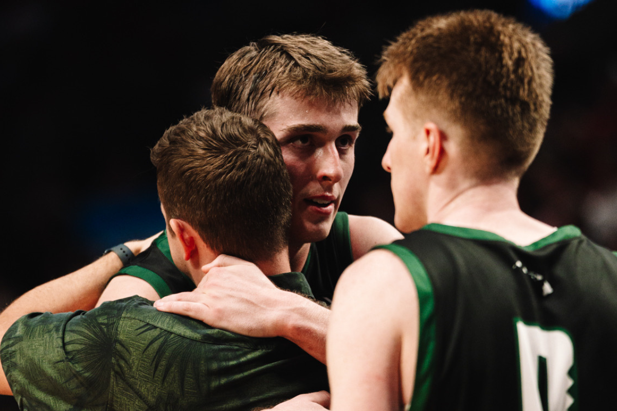 Hawai‘i Falls to Arkansas in March Madness Return