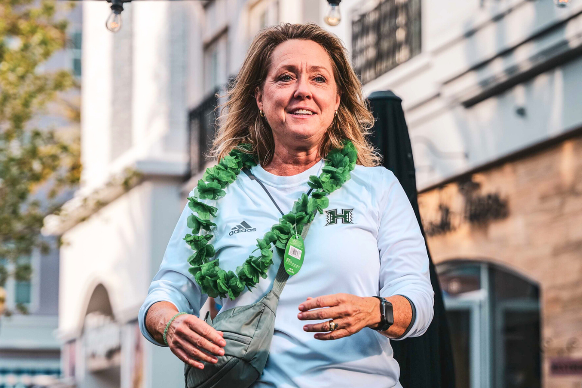 Beeman Says Aloha to Sidelines After 14 Seasons at Hawai‘i