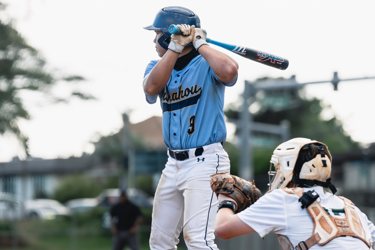 Exciting game ends in 7-7 tie for Mid-Pacific, Punahou