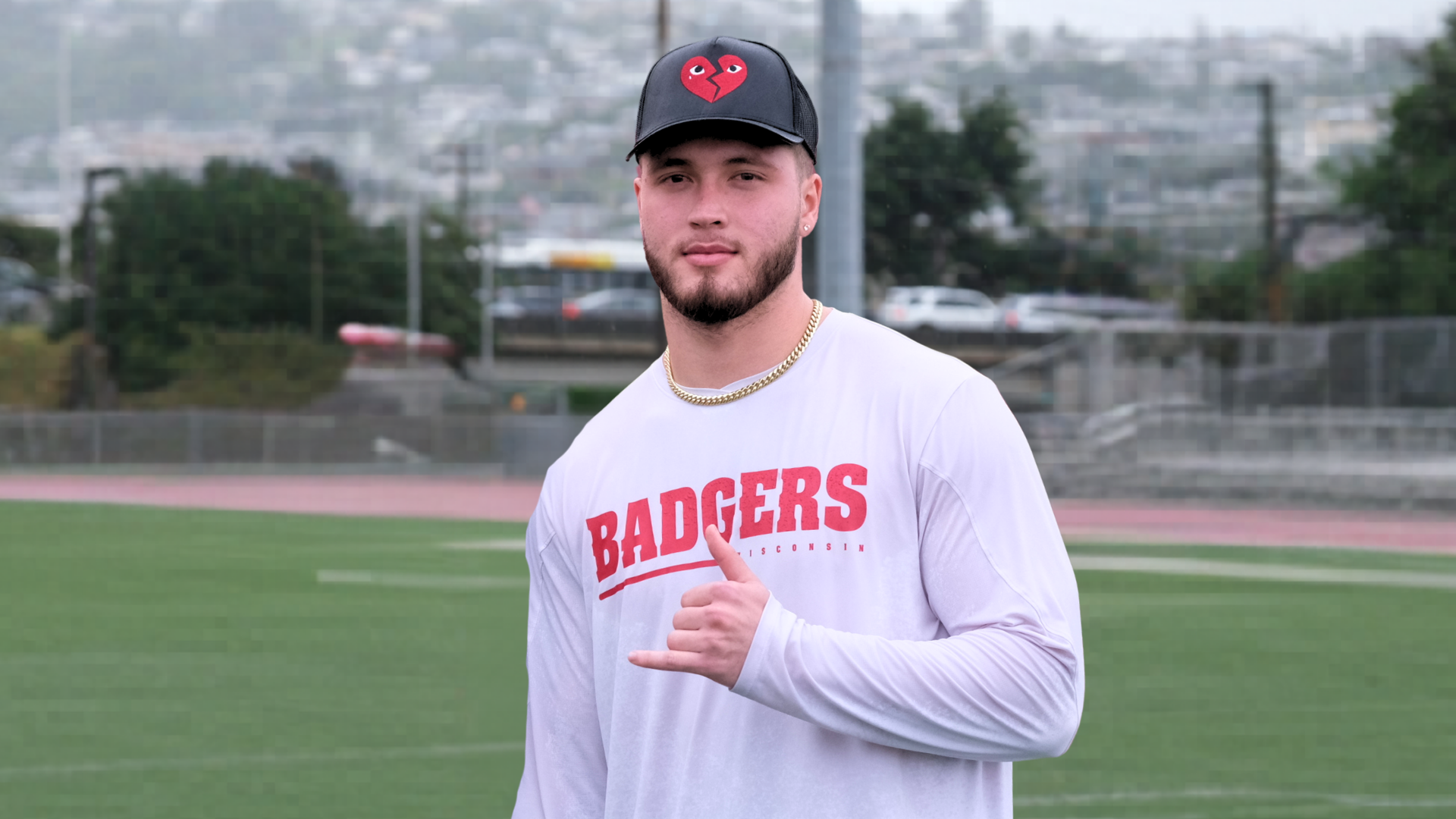 Hawaiʻi's Nick Herbig Agrees to $100 Million Extension with Steelers