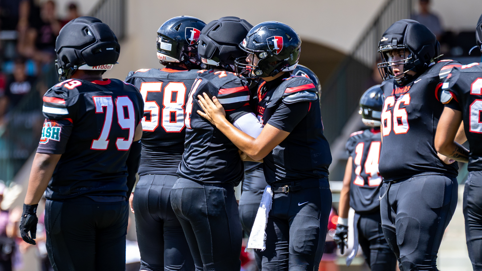 'Iolani begins new era with 27-6 victory over Baldwin