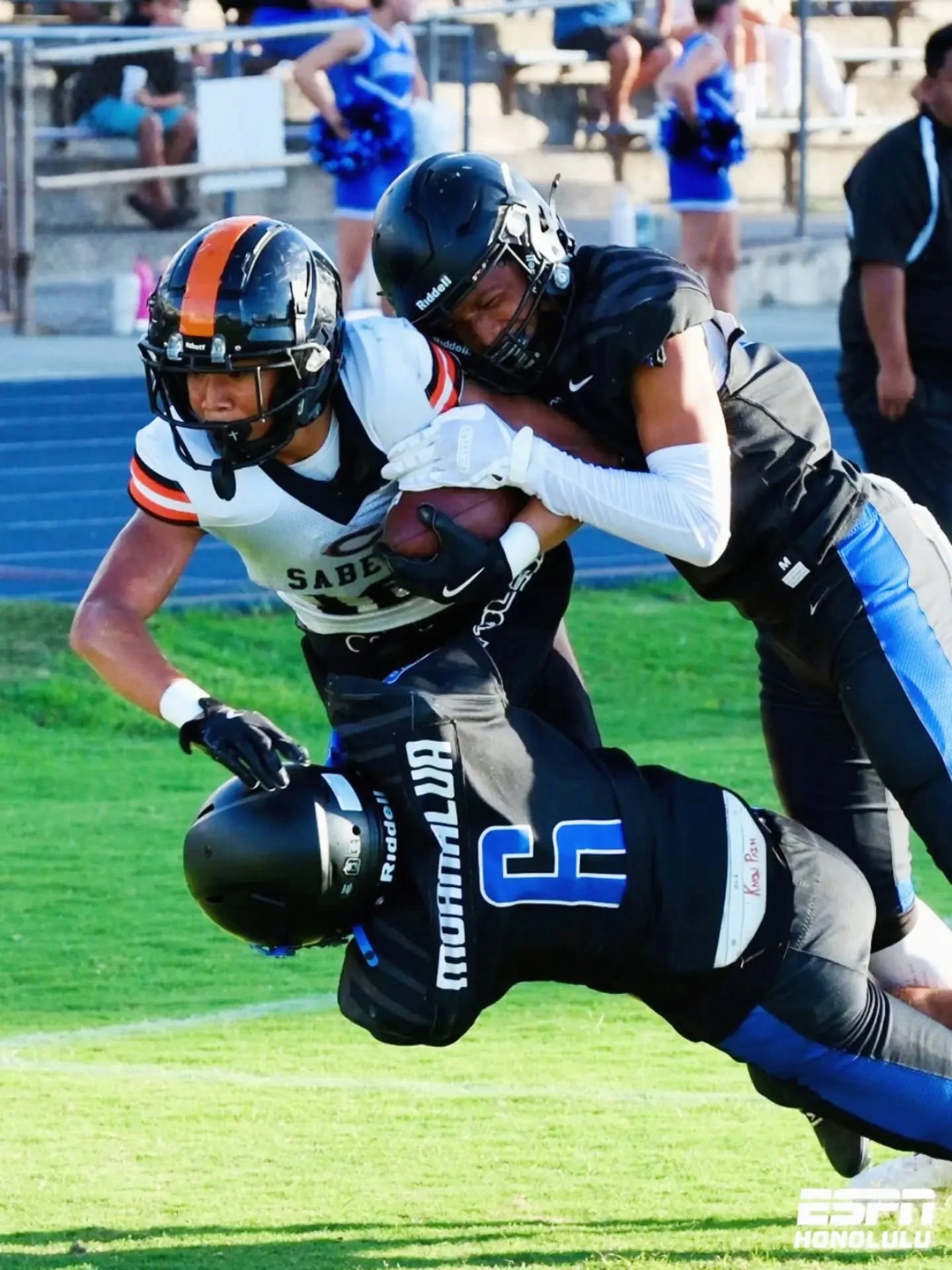 Showing JV some love. Campbell x Moanalua 

📸 @shutterproof_808