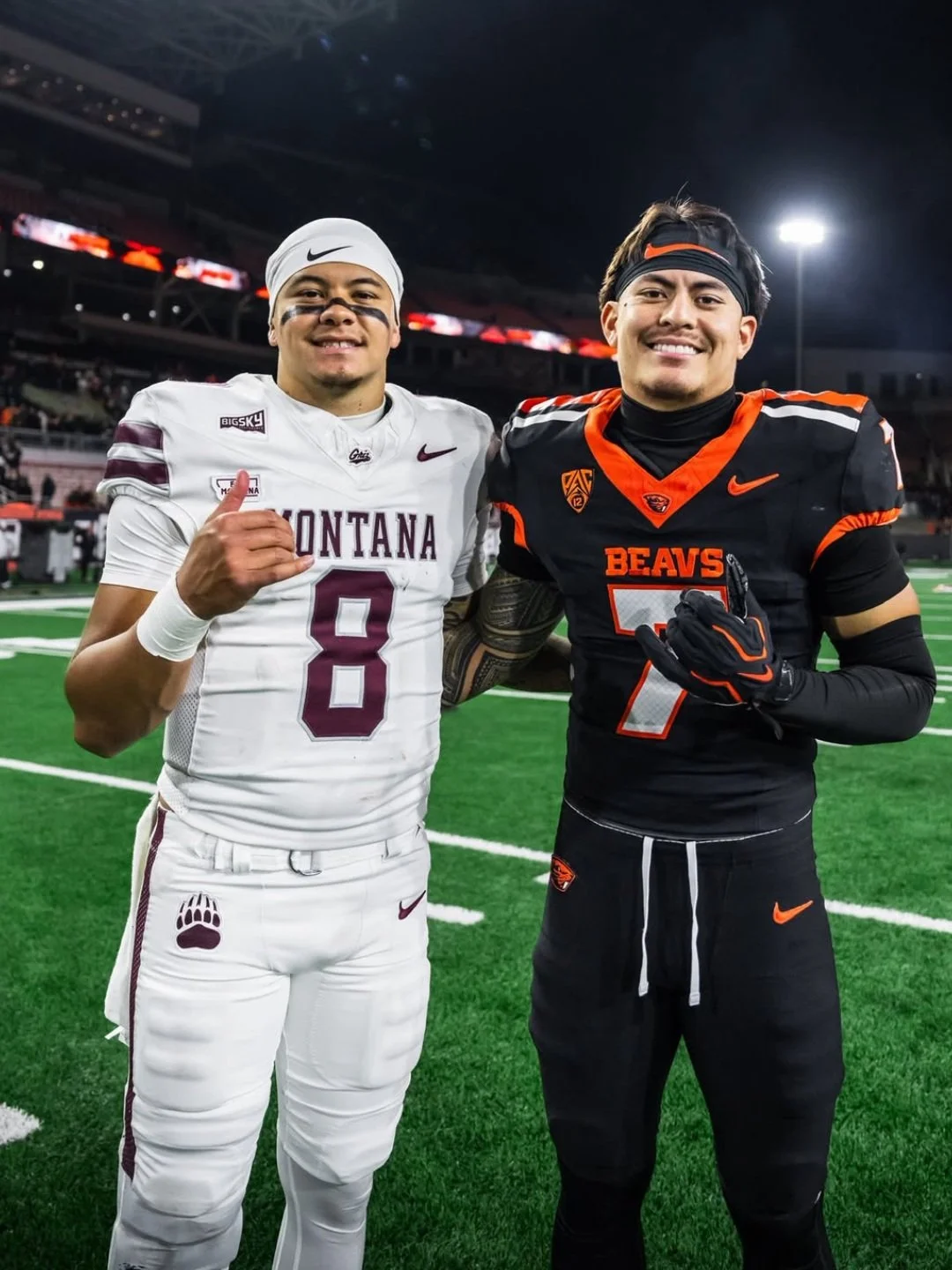 Kamehameha graduates Kealiʻi Ah Yat and Kahanu Kalahiki reunited following Saturday&rsquo;s matchup between Montana and Oregon State. 🤙🏽🏈

#808AtTheNextLevel