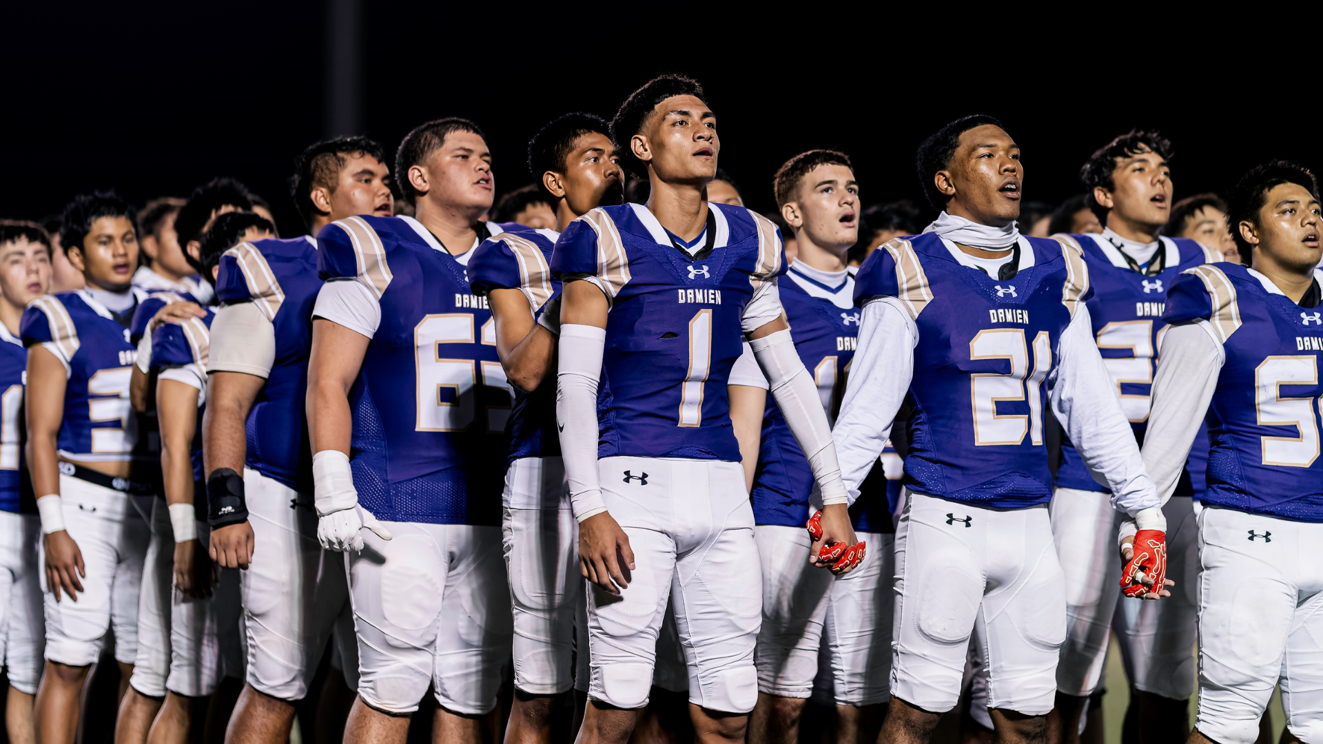 Damien Opens ILH Play With 35-14 Win Over ‘Iolani