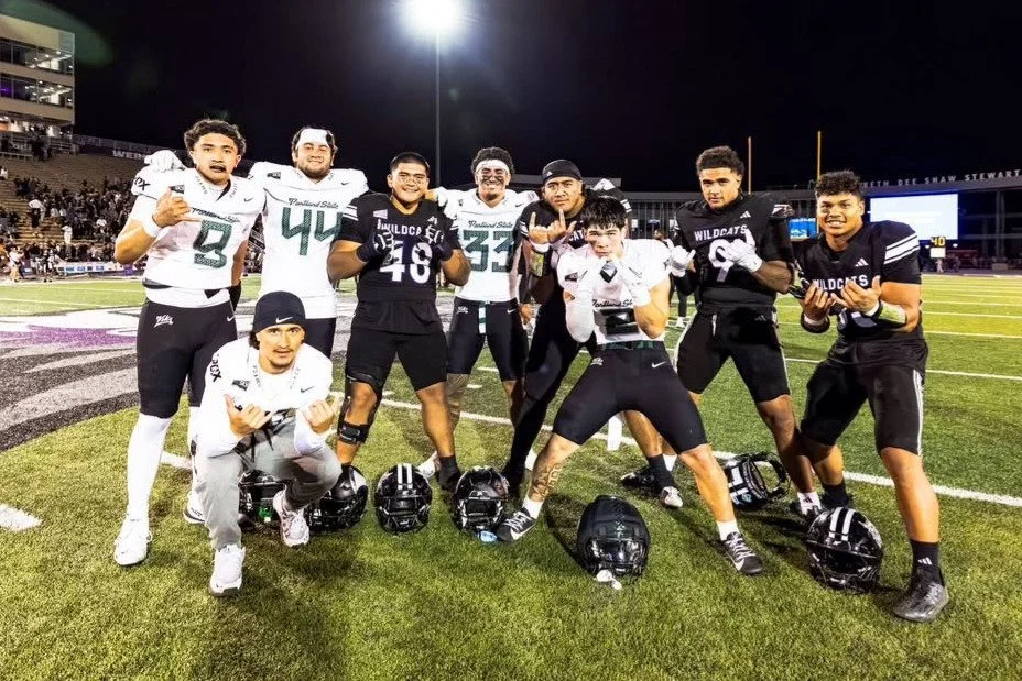 Hawaiʻi boys up in Utah this weekend! 🤙🏽🌺

Some familiar faces on the field as Portland State took on Weber State. 🏈

#808AtTheNextLevel

📸 @psuviksfb