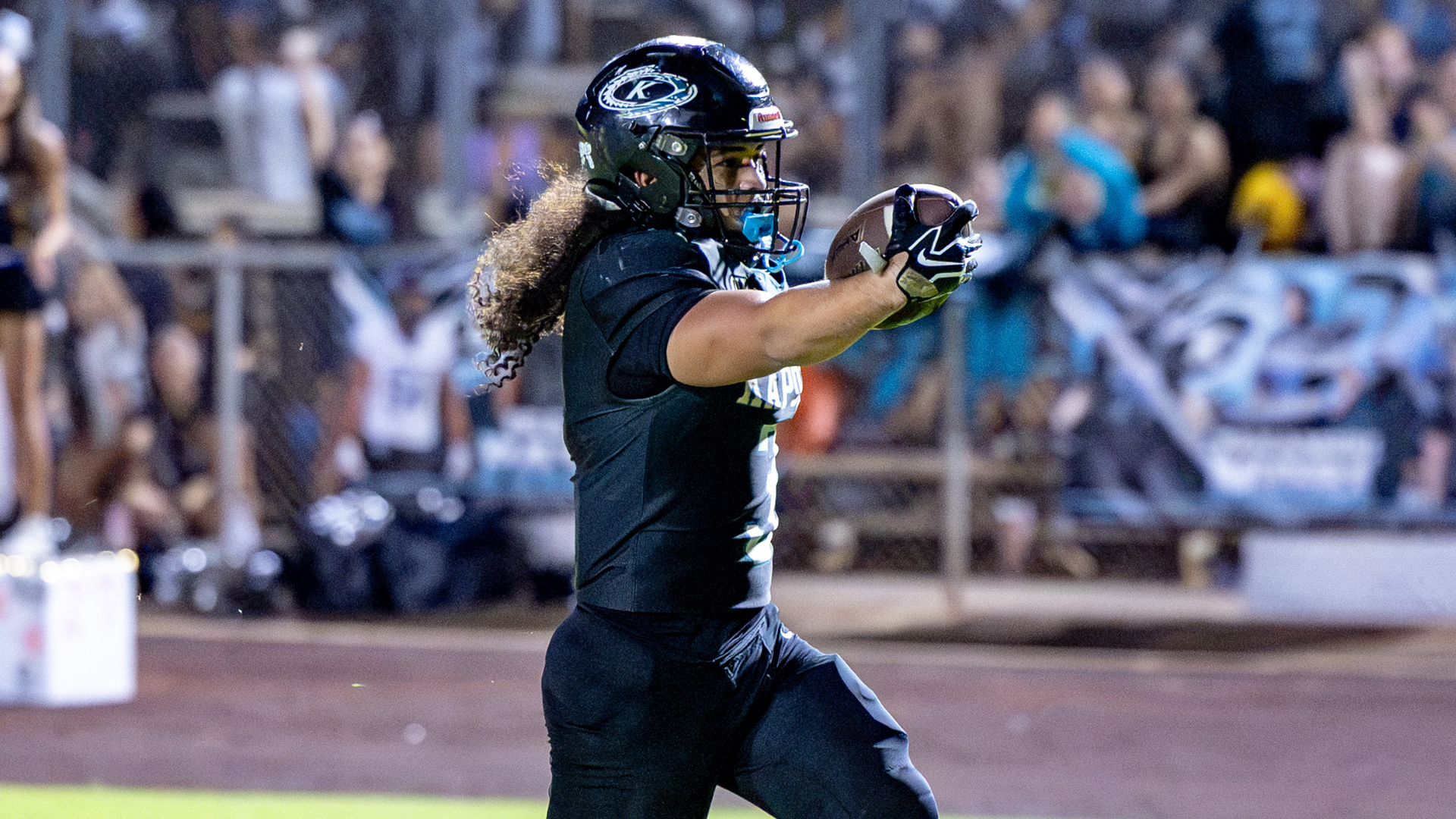 Kapolei stuns Mililani, 25-7, to earn No. 1 seed