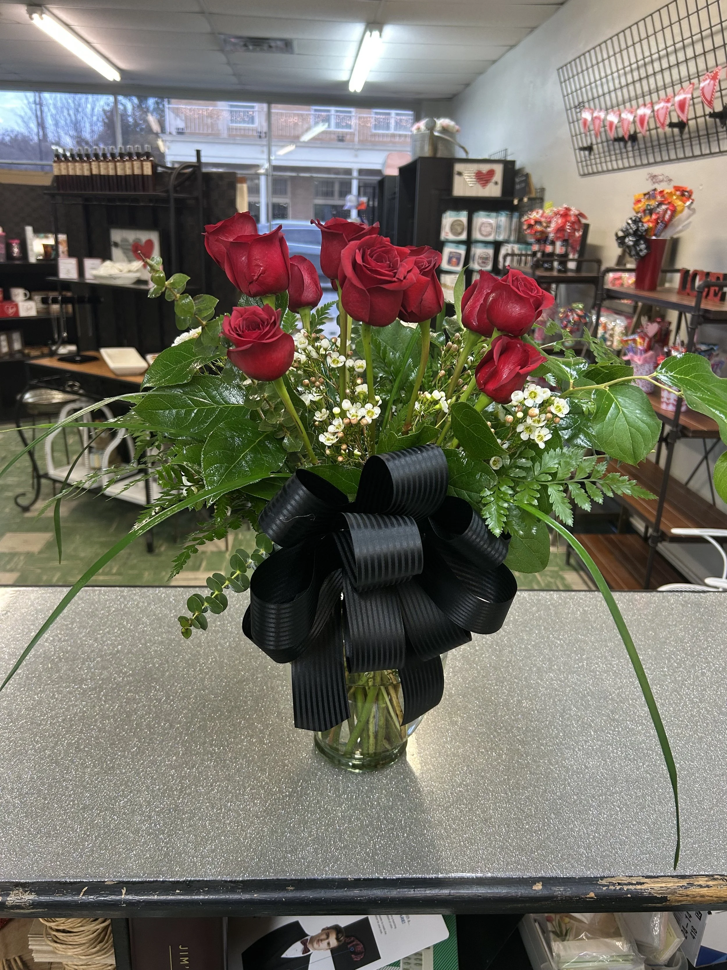 Dozen Rose Arrangement