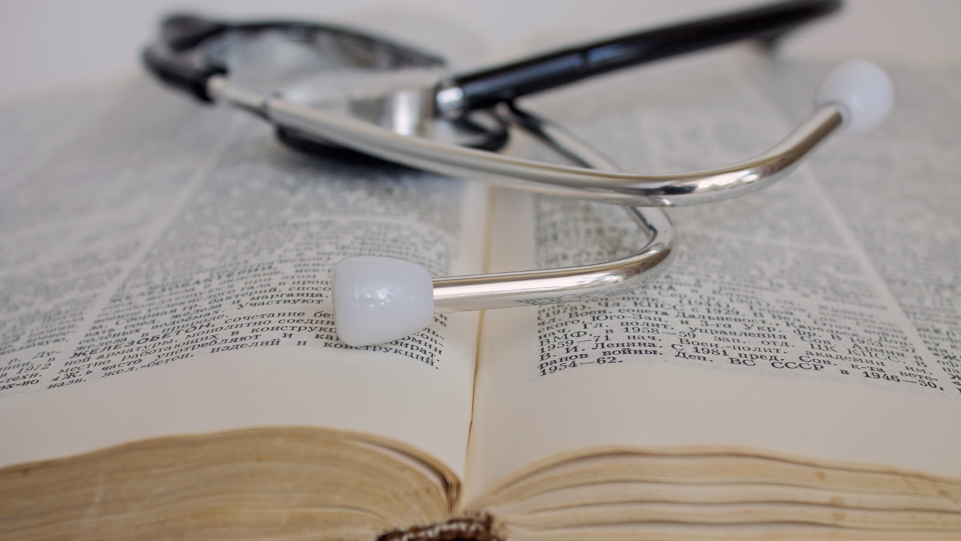 Bioidentical Hormones: A Physician’s Guide to Reclaiming Your Vitality