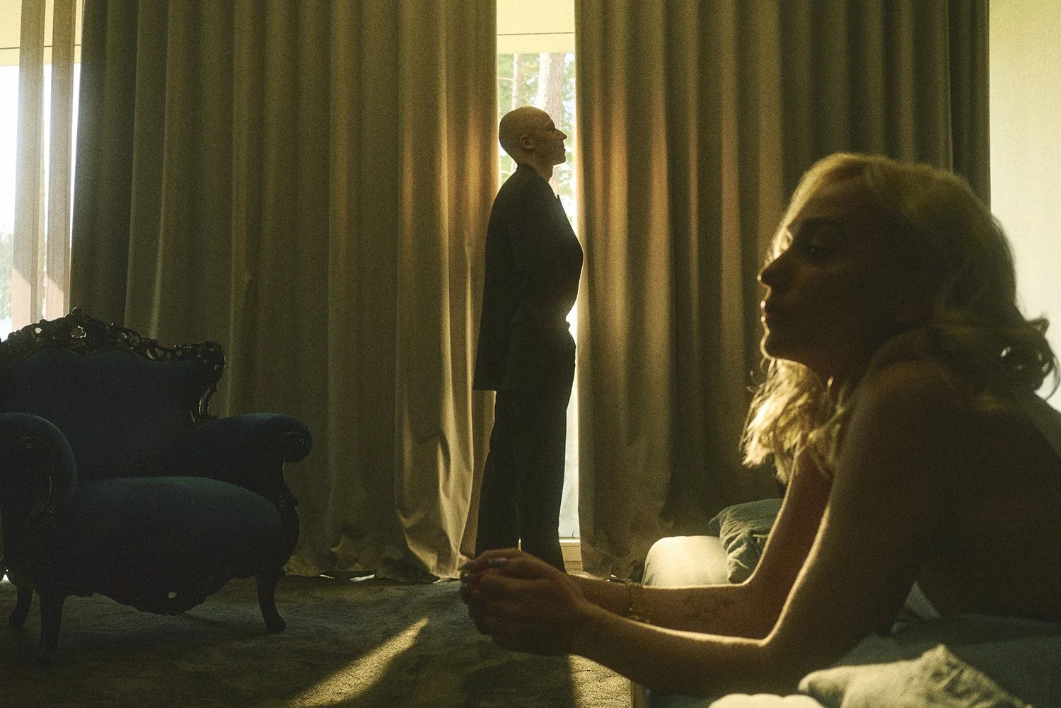 2022-04-22 Lofficiel0052 1.jpg