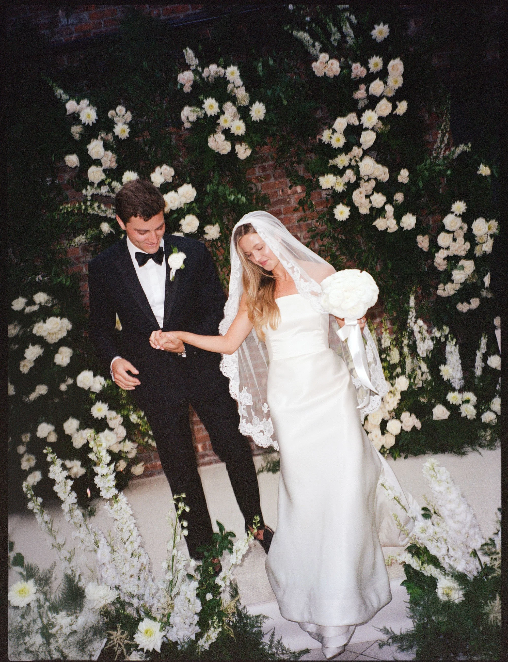 A White Rose Wedding