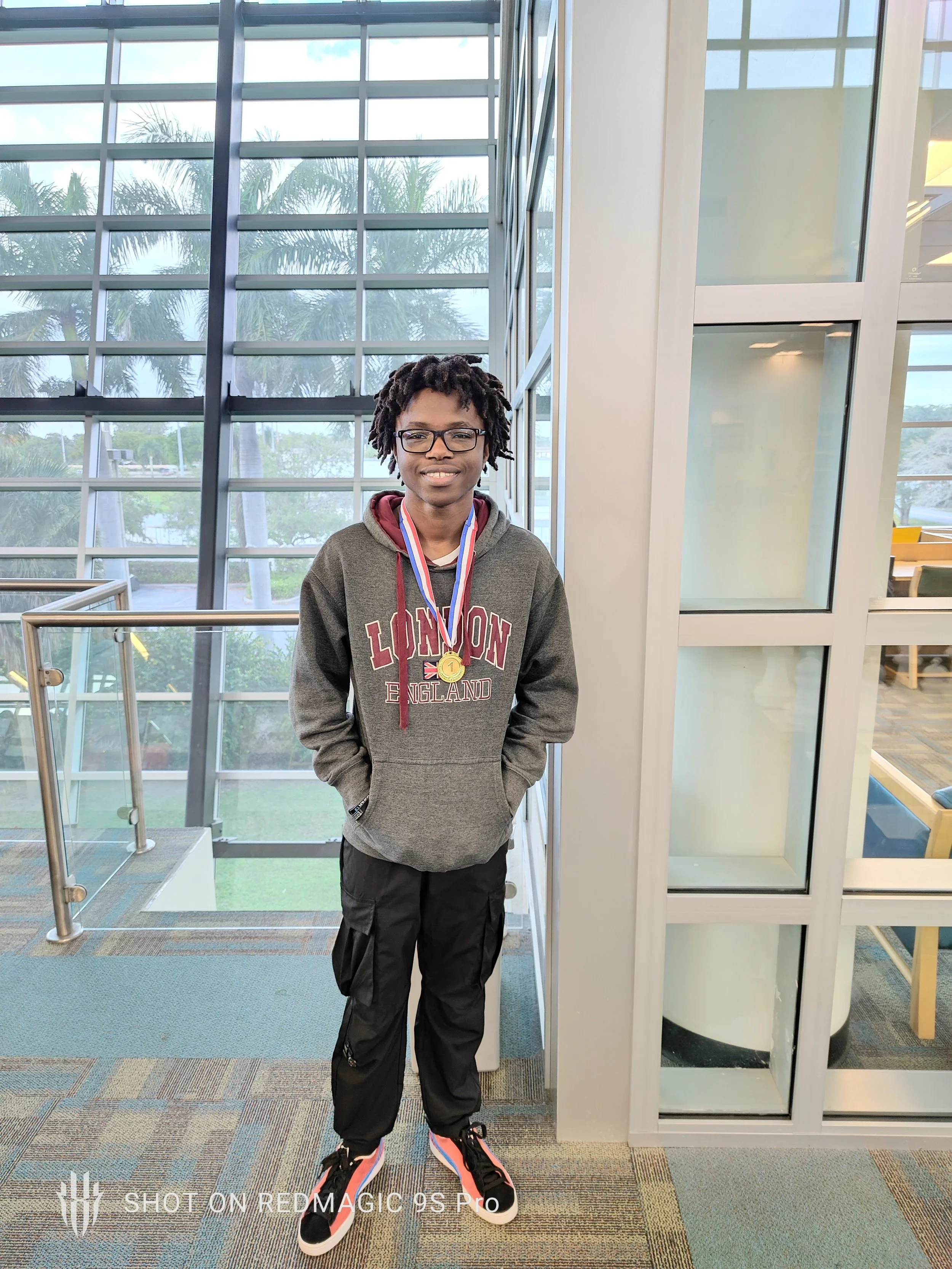   U1550 Ultimate Gladiator Champion    
Emmanuel Falana