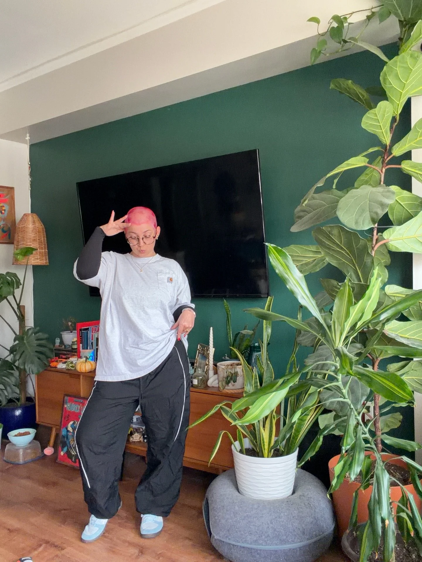 &ldquo;I&rsquo;ve never seen her wear pants that baggy!&rdquo;

I love finding the clothes I think are fun and cool to wear. I love to mix feminine and masculine and baggy and baggier. I used to feel like you needed to dress a certain way for reasons