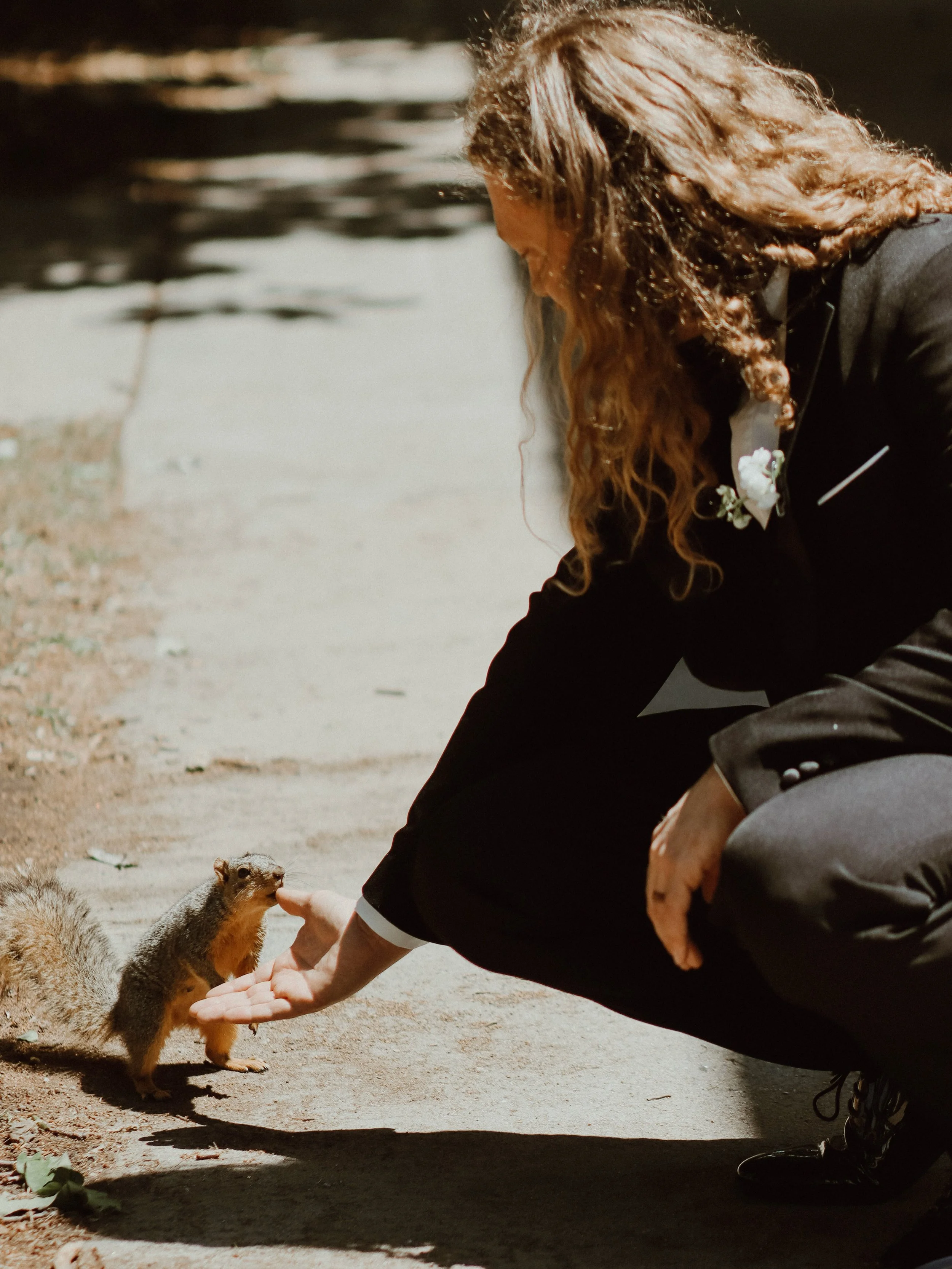 The Wedding, Part Four: After + Squirrels

🎂 @love.emily.bakery 
📸 @mo_mentitos