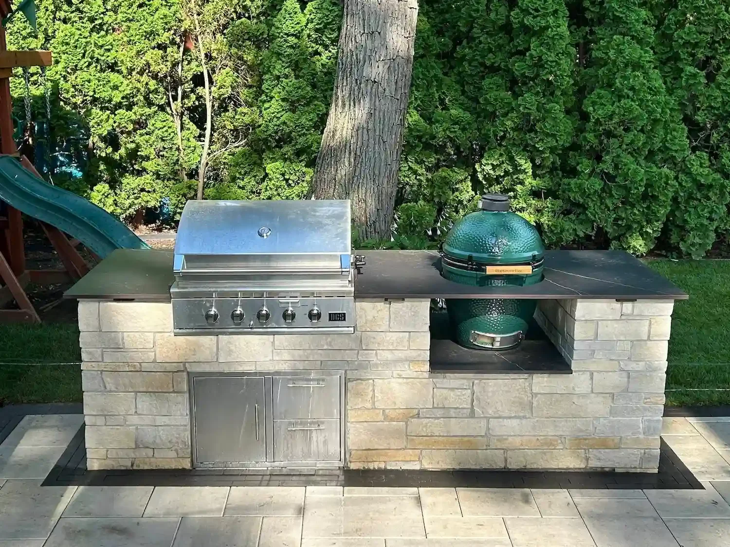 Fire Pits &amp; Outdoor Kitchens
