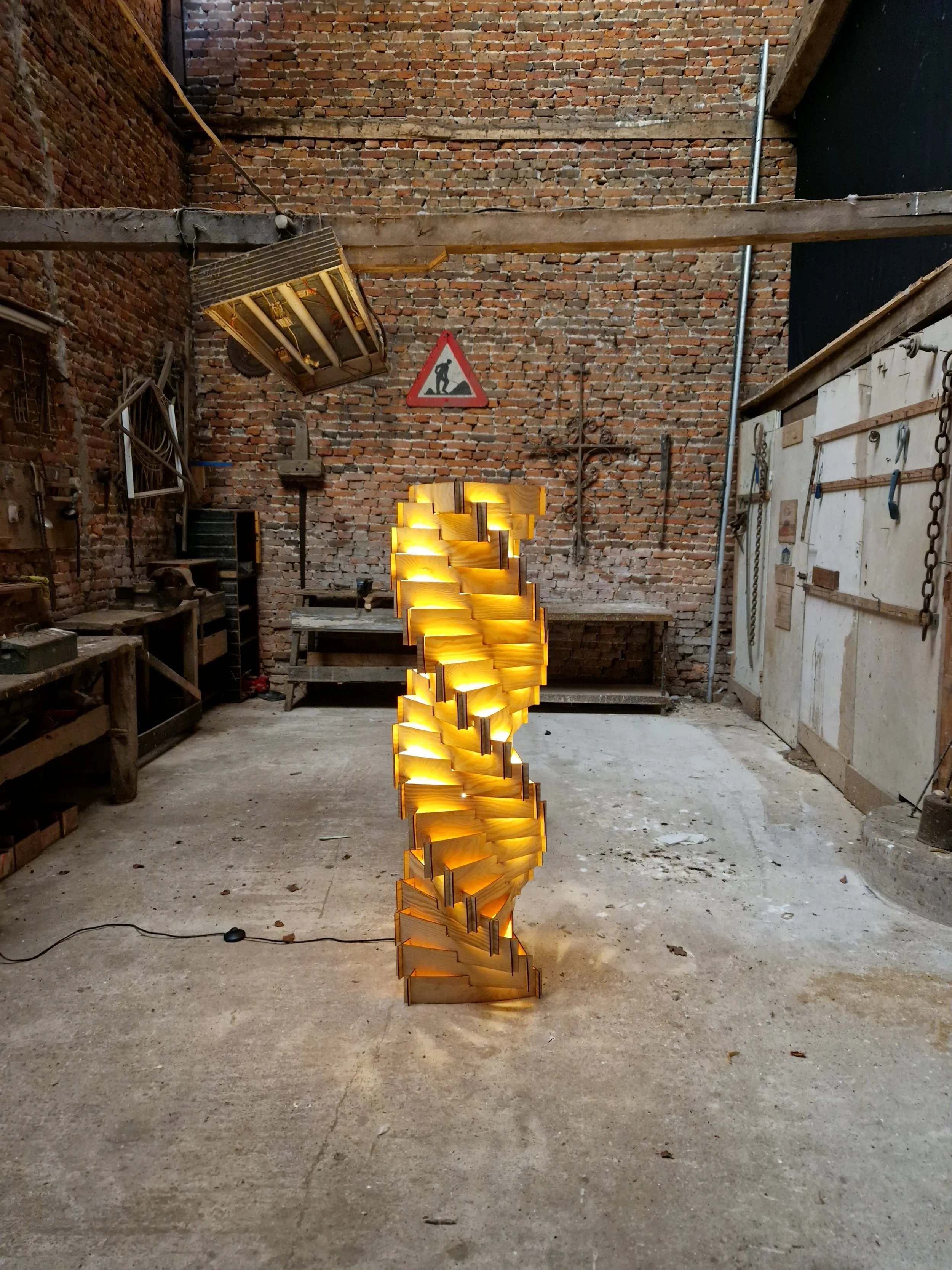 Tortum Standing Lamp