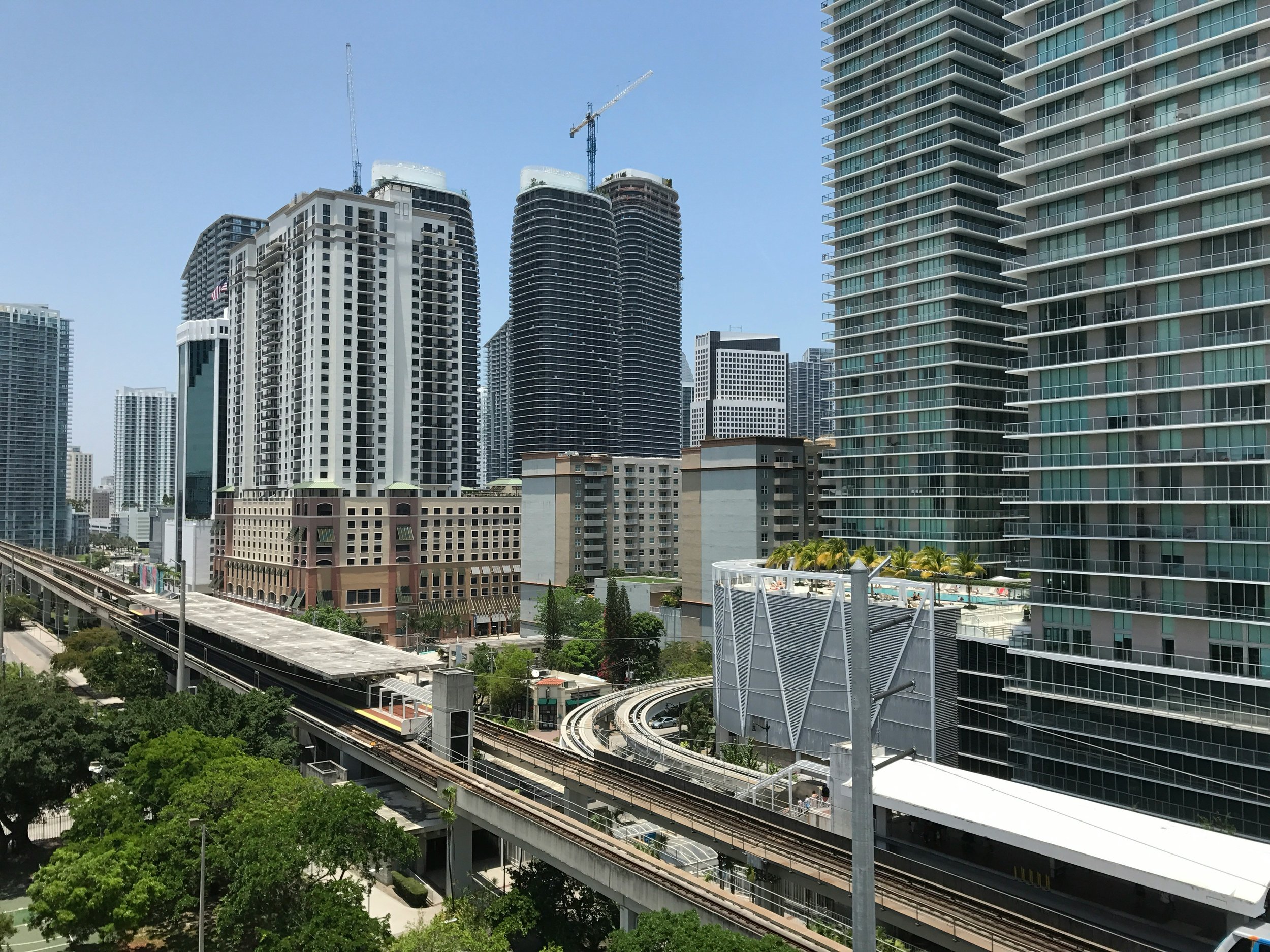 When Should You Hire a Property Manager for Your Rental?