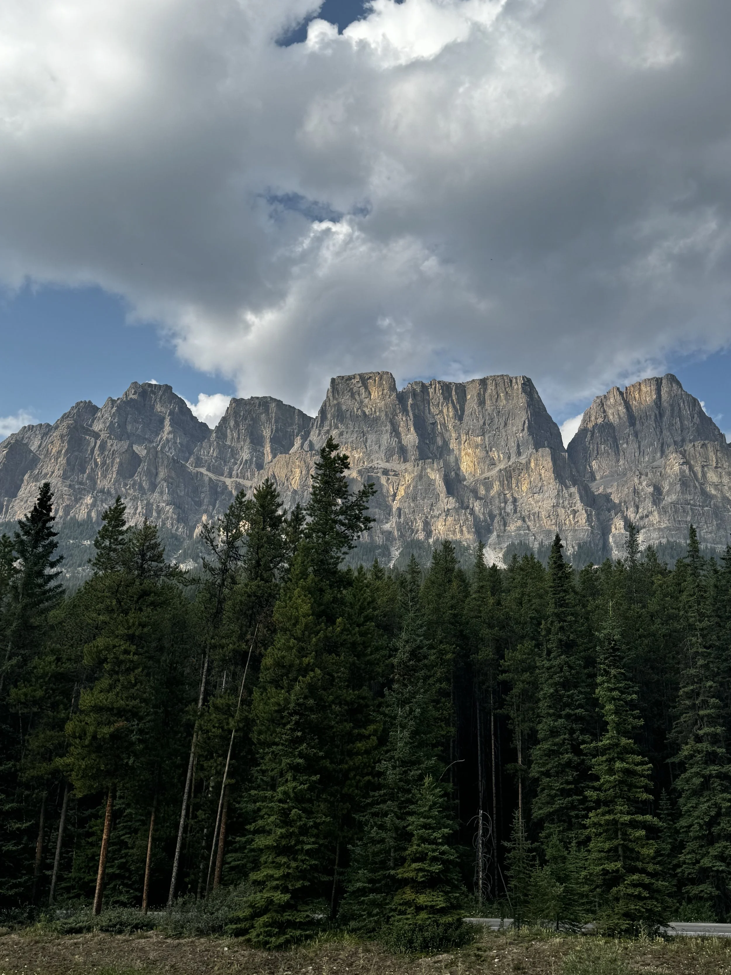 3 Days in Banff (in the Summer) + What to Pack for Every Season