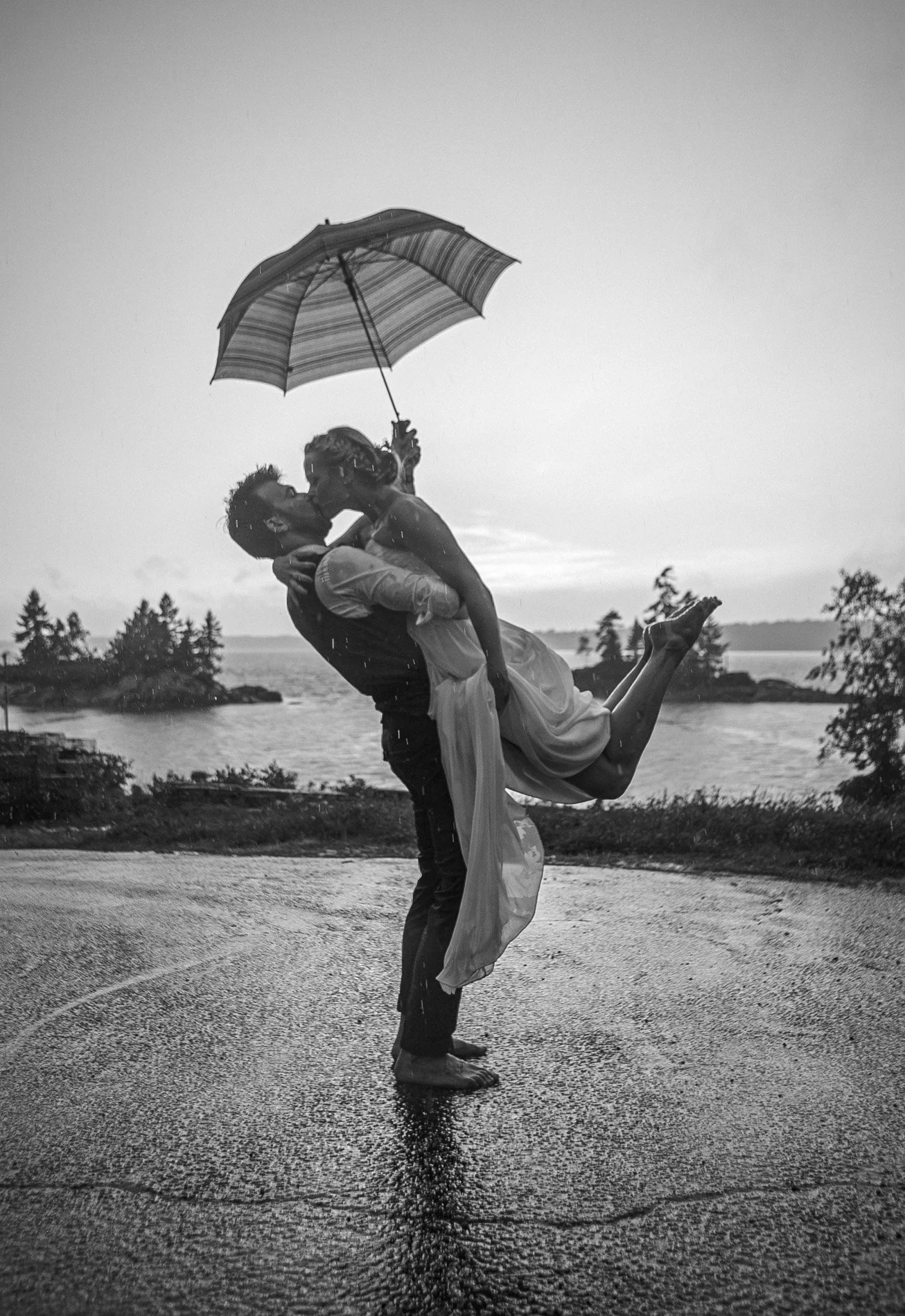 Chris-bennett-photography-love-the-rain.jpg