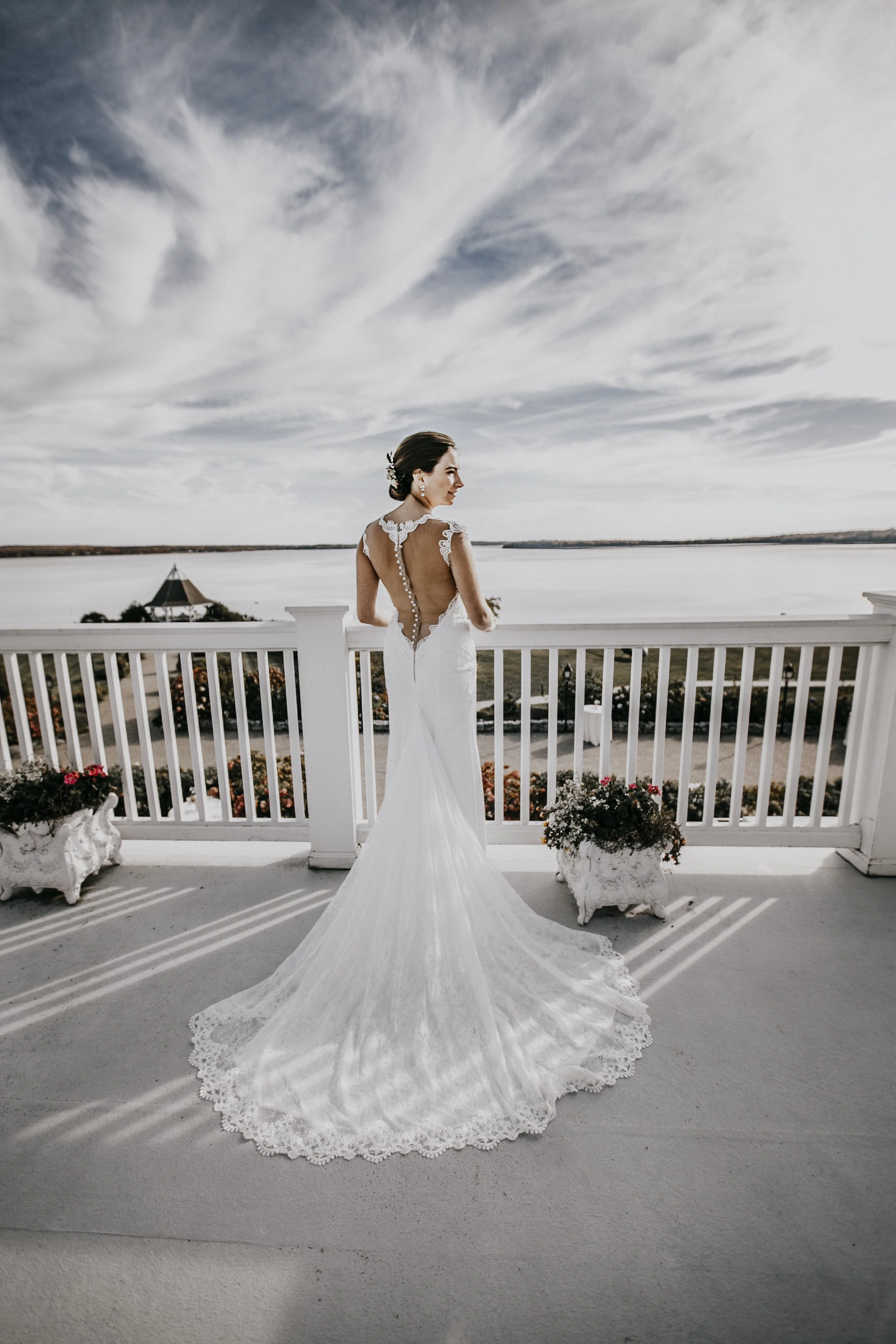 a bride just before her wedding at french's point maine