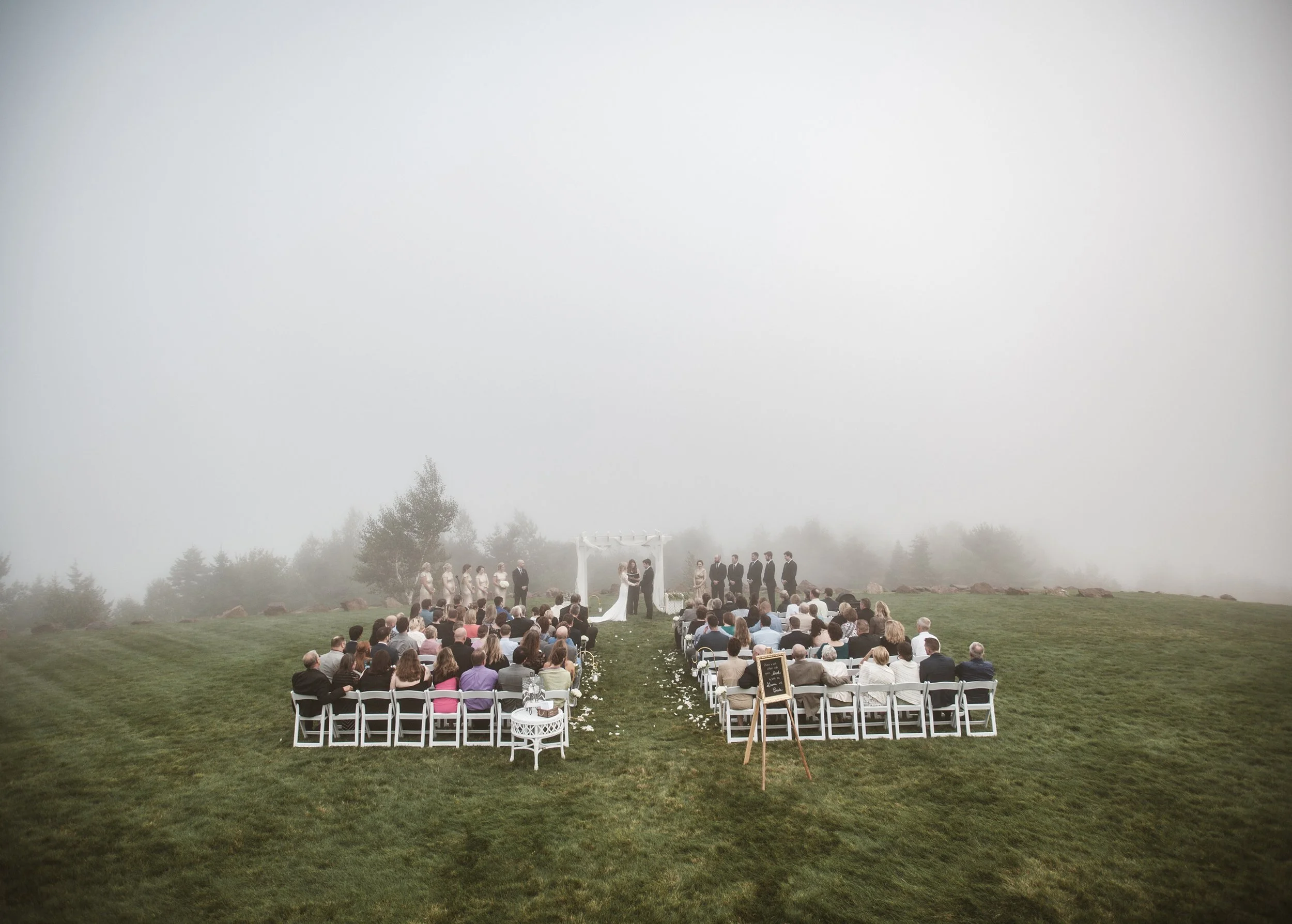 Chris-bennett-photography-ceremony-in-the-clouds.jpg