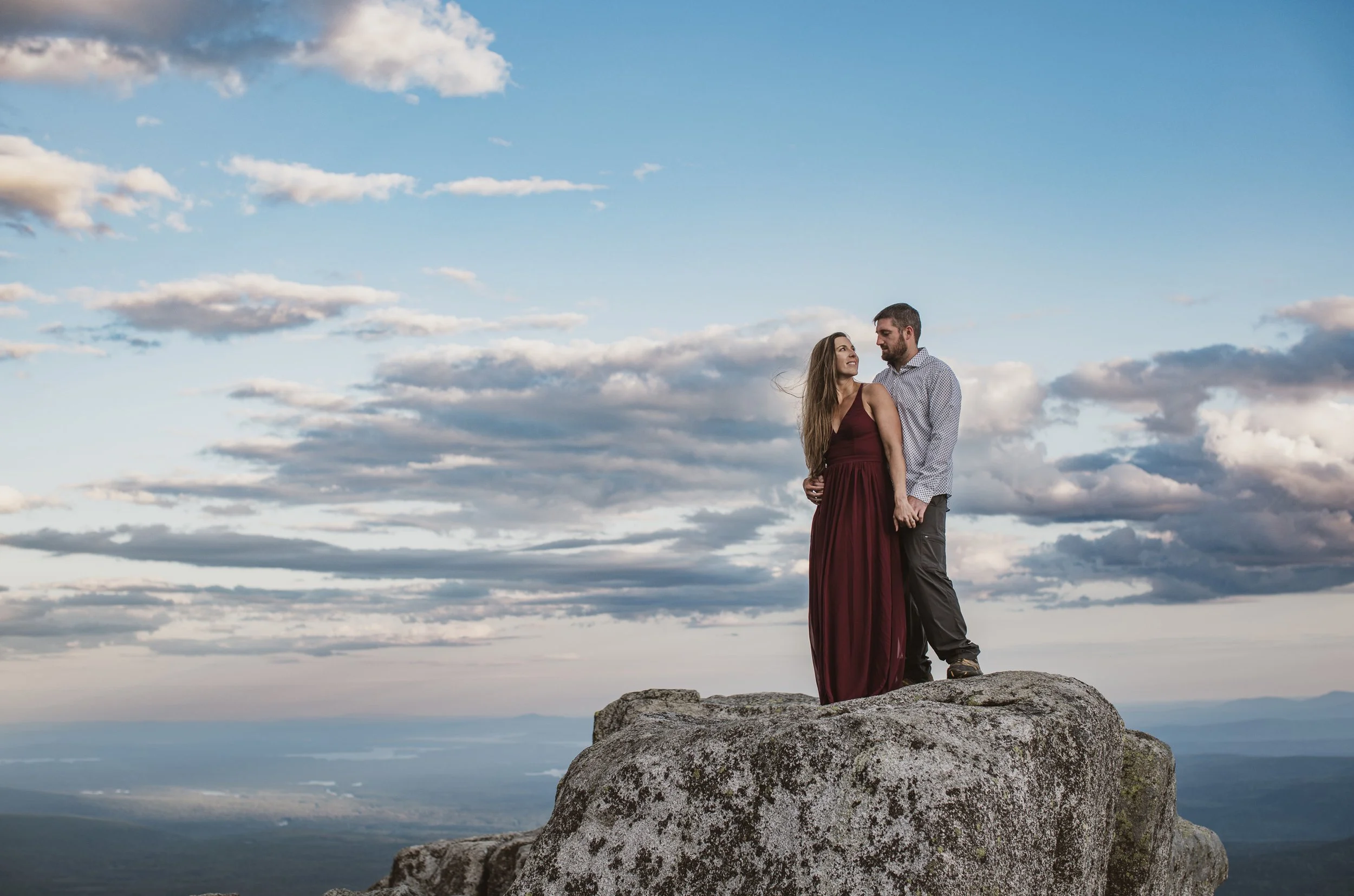 chris-bennett-photography-happy-couple-mountaintop.jpg