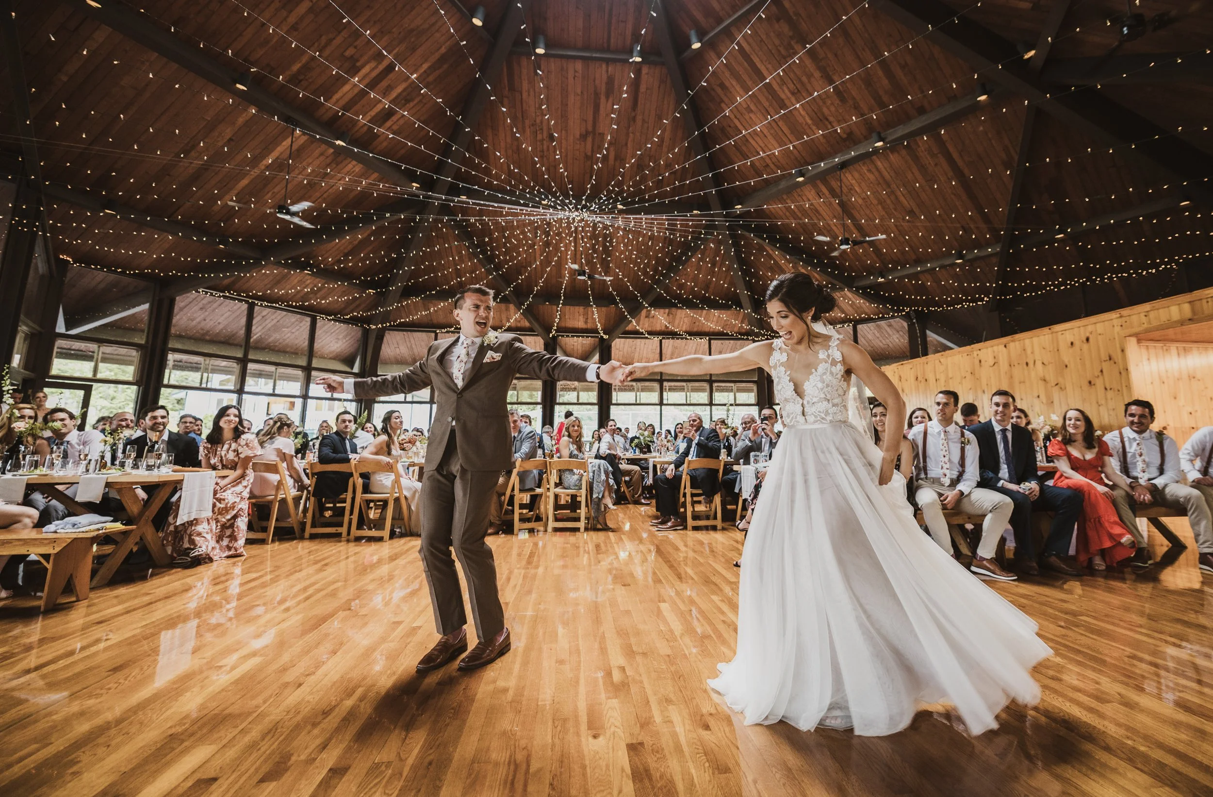 chris-bennett-photography-first-dance.jpg