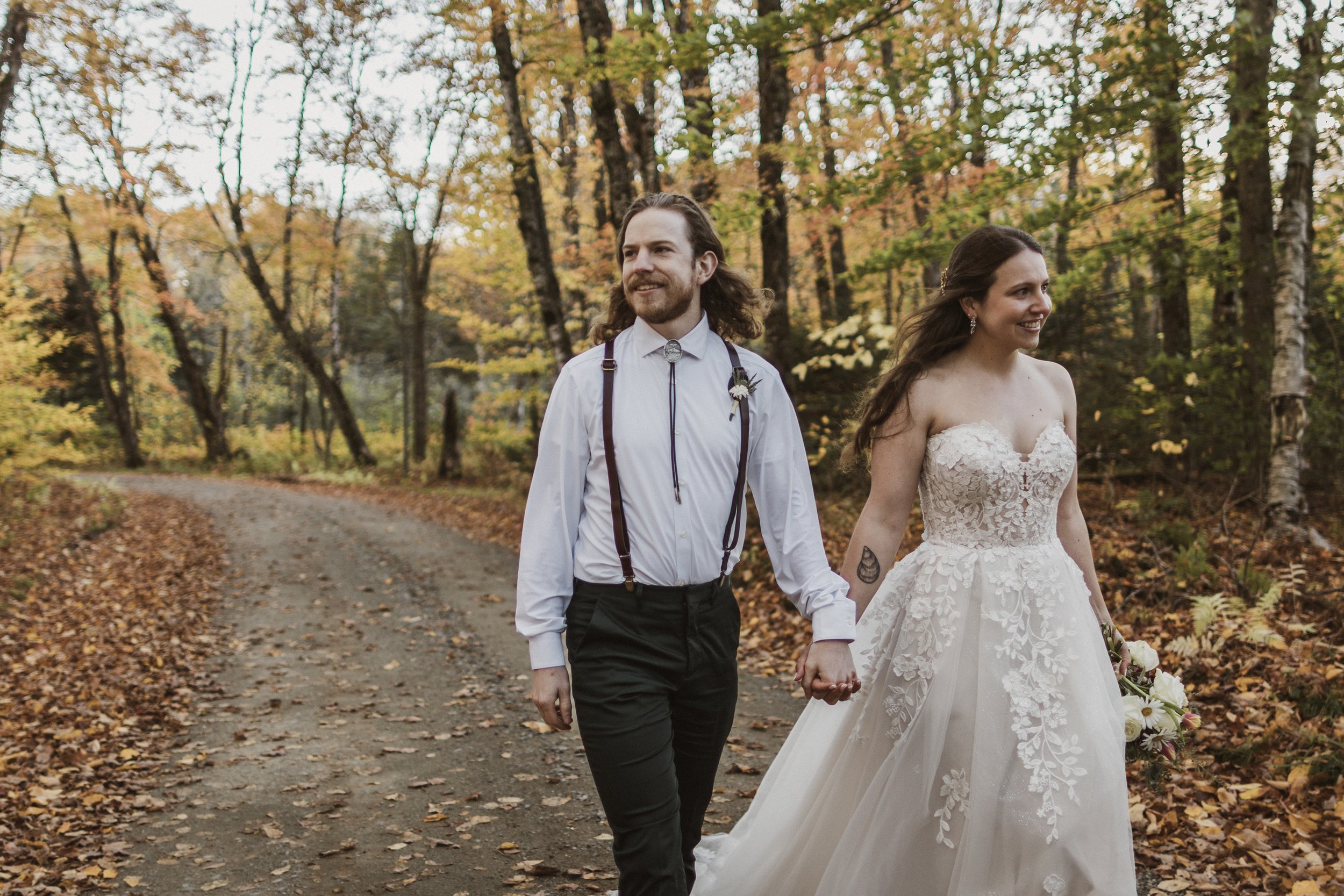 chris-bennett-photography-fall-foliage-elopement.jpg
