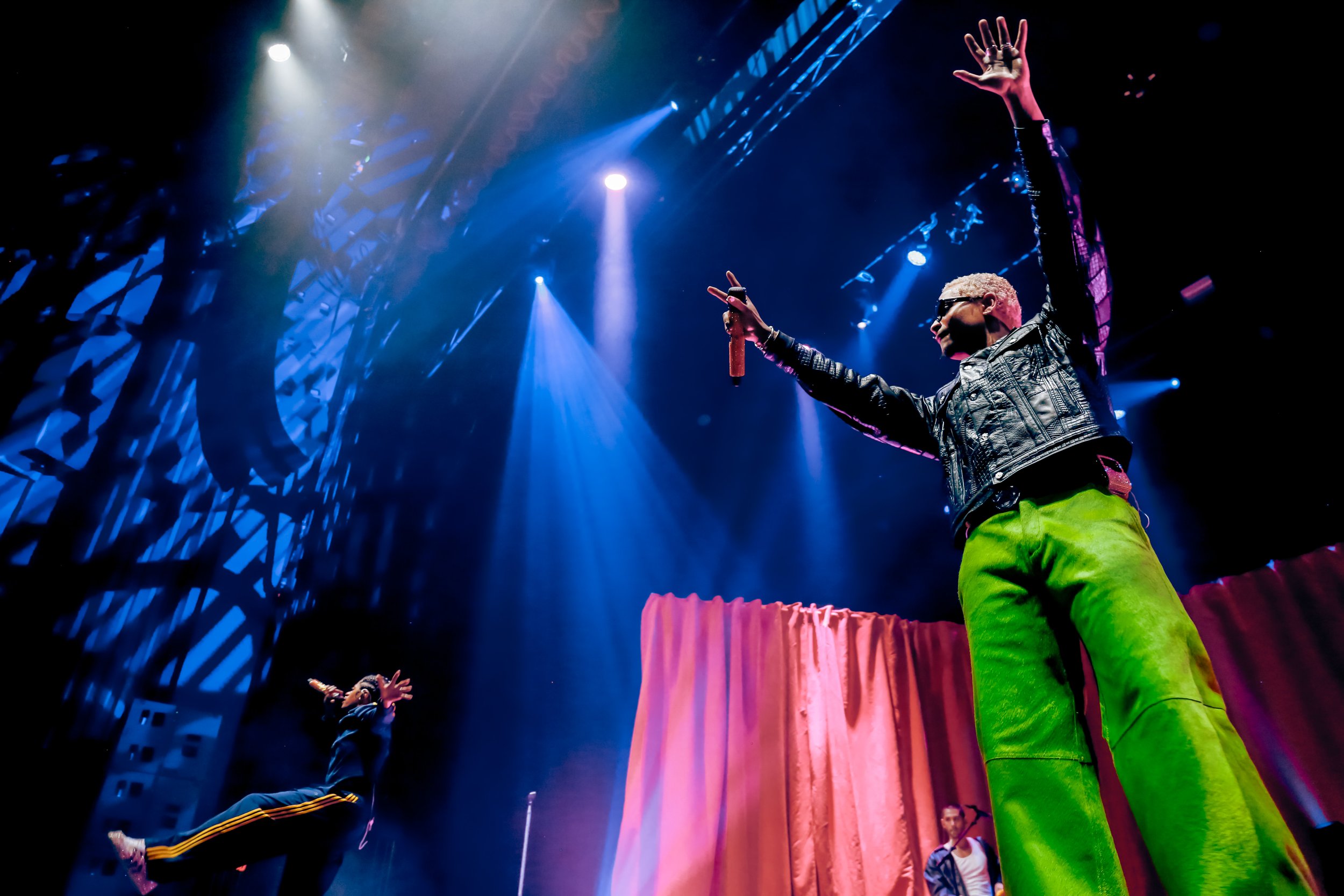 lighting director for Destin Conrad US tour 2025