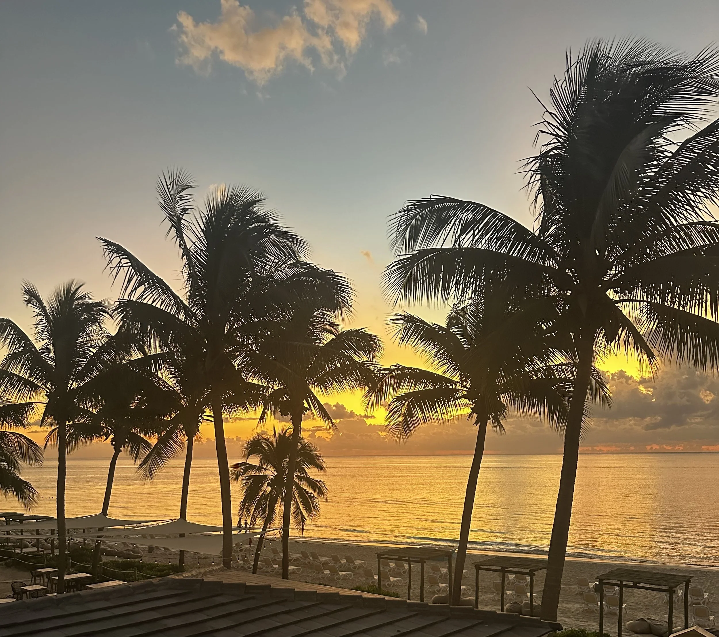 Riviera Maya Escape: Ruins, Cenotes &amp; Swim‑Out Luxury 