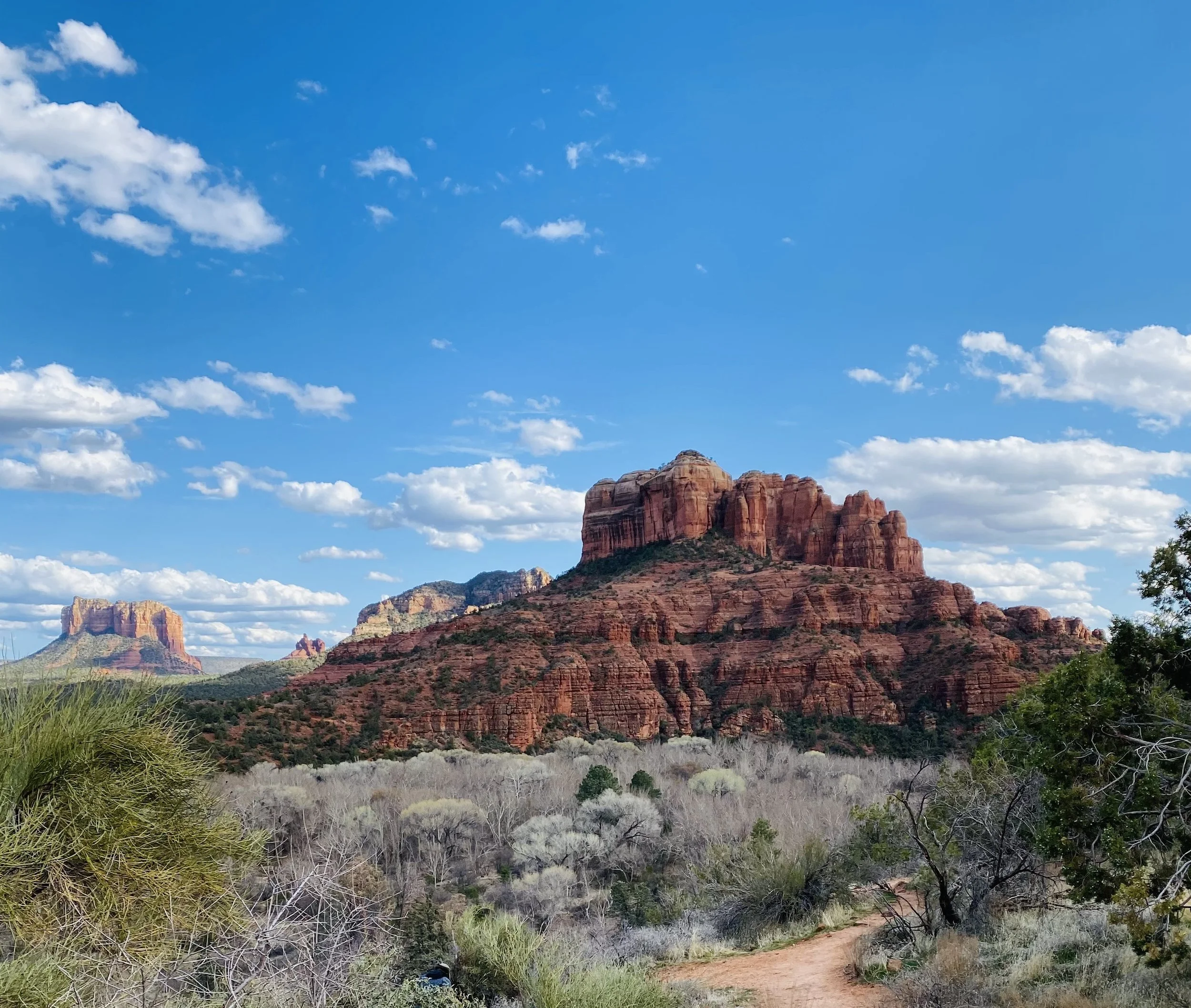 Sedona Girls Weekend Itinerary: Cocktails, Food &amp; Spa Bliss 