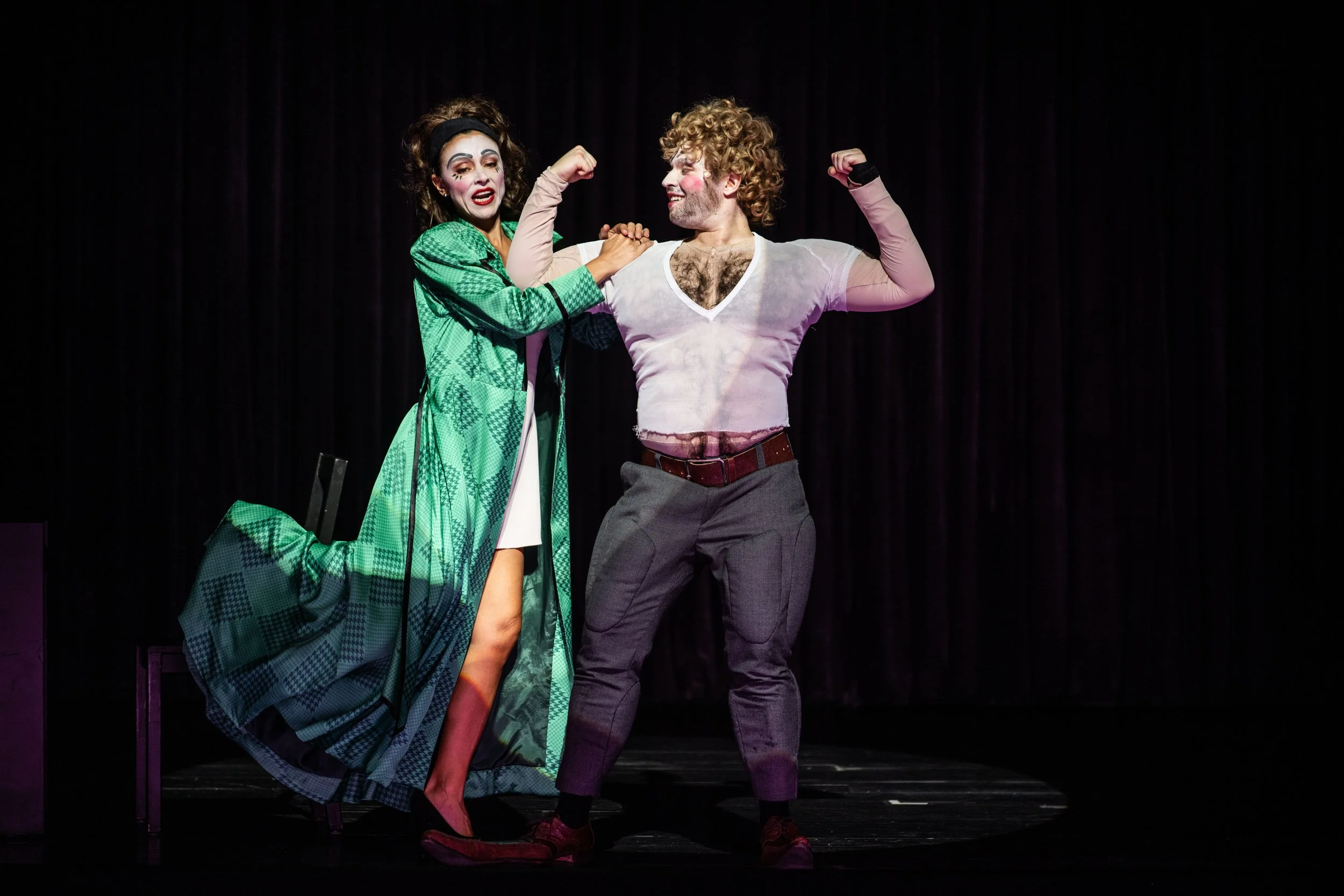 Jacob Abrahamse as Arlecchino with Corinne Winters in Pagliacci at Dutch National Opera, 2026. Photo: Bart Grietens. © Dutch National Opera.